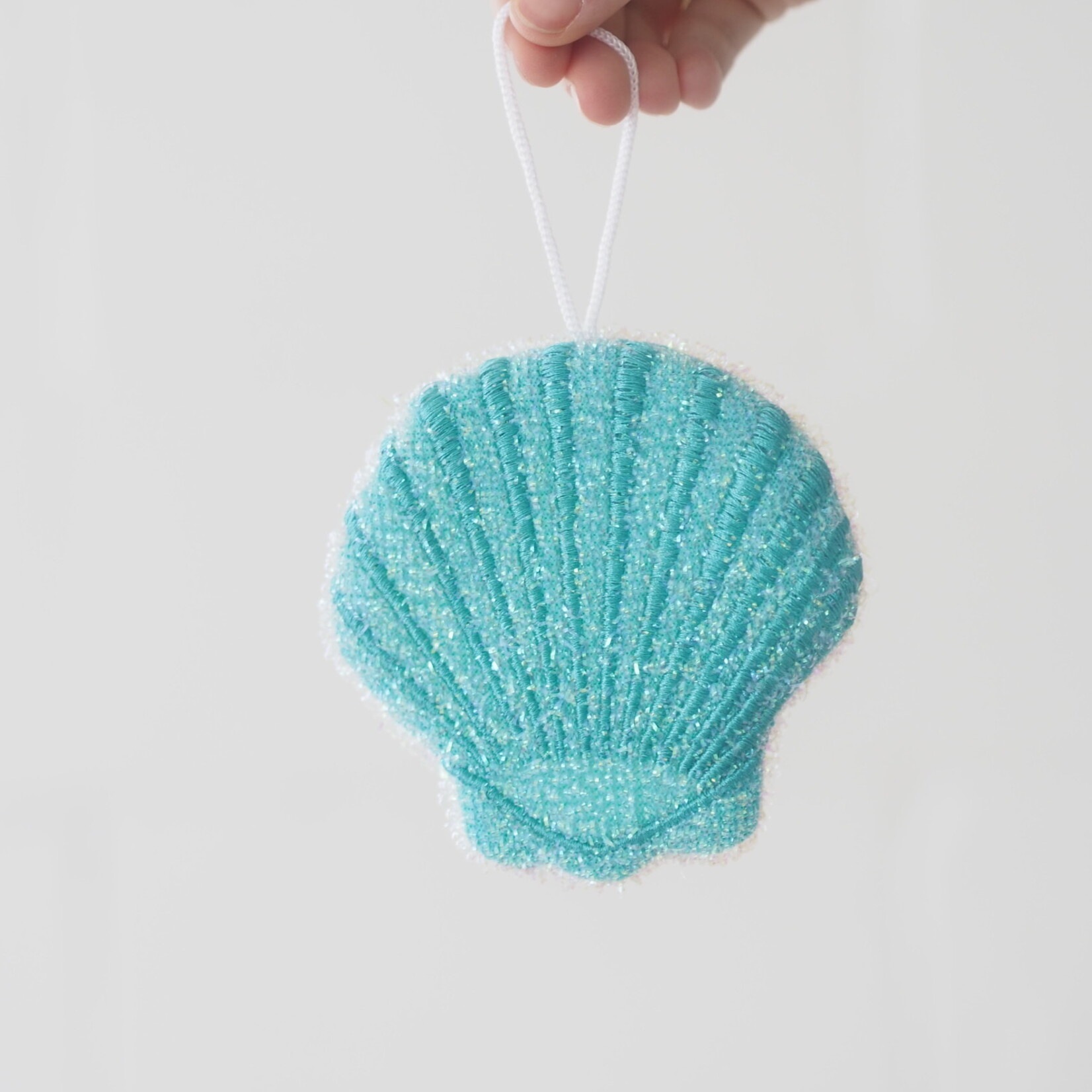 Shell sponge