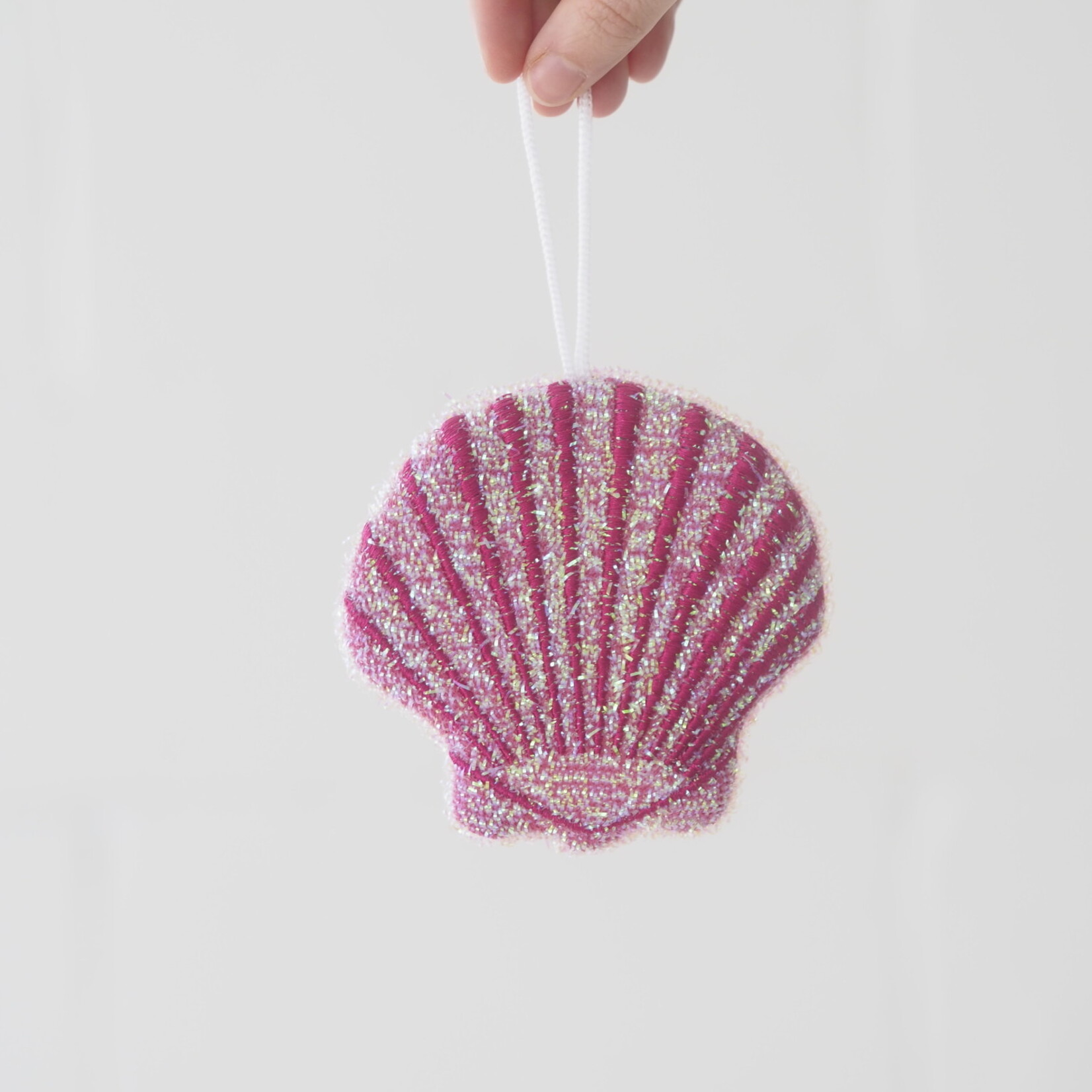 Shell sponge