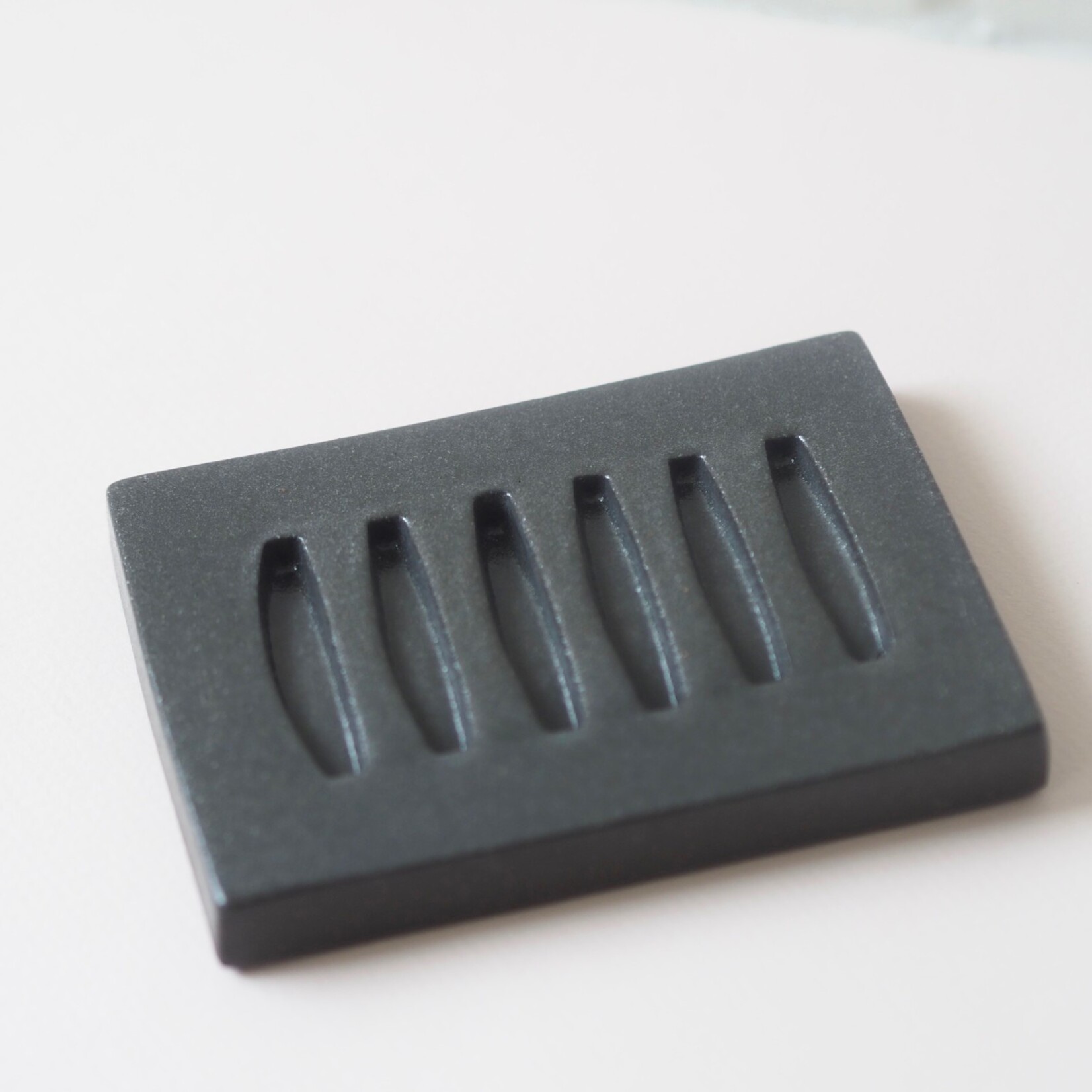 Trema soap dish