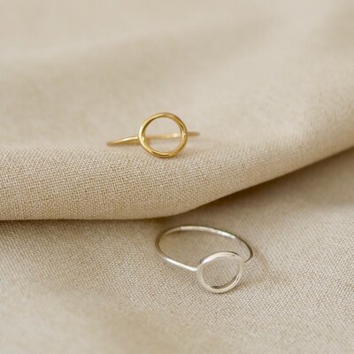 Lulu circle ring