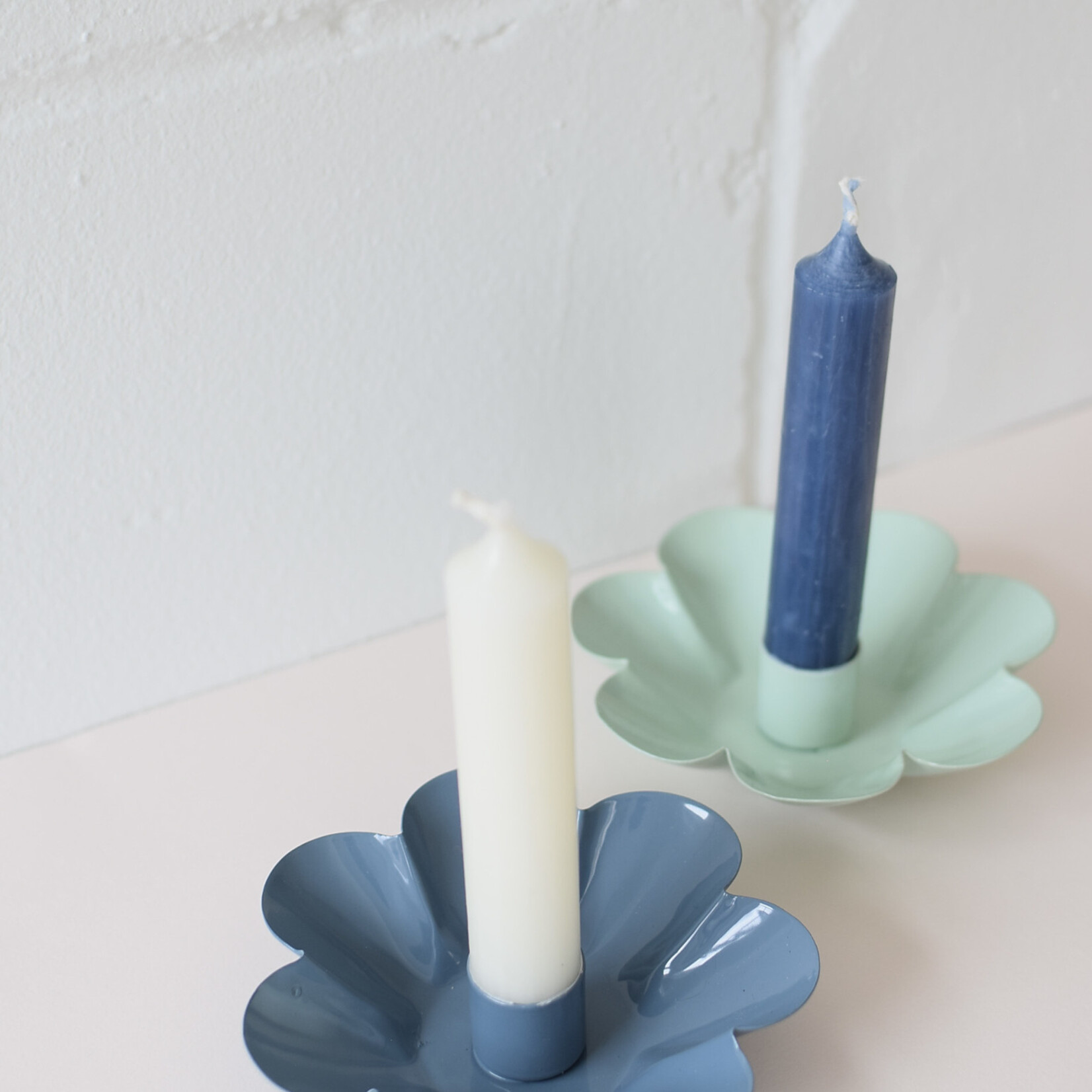 Flower candlestick