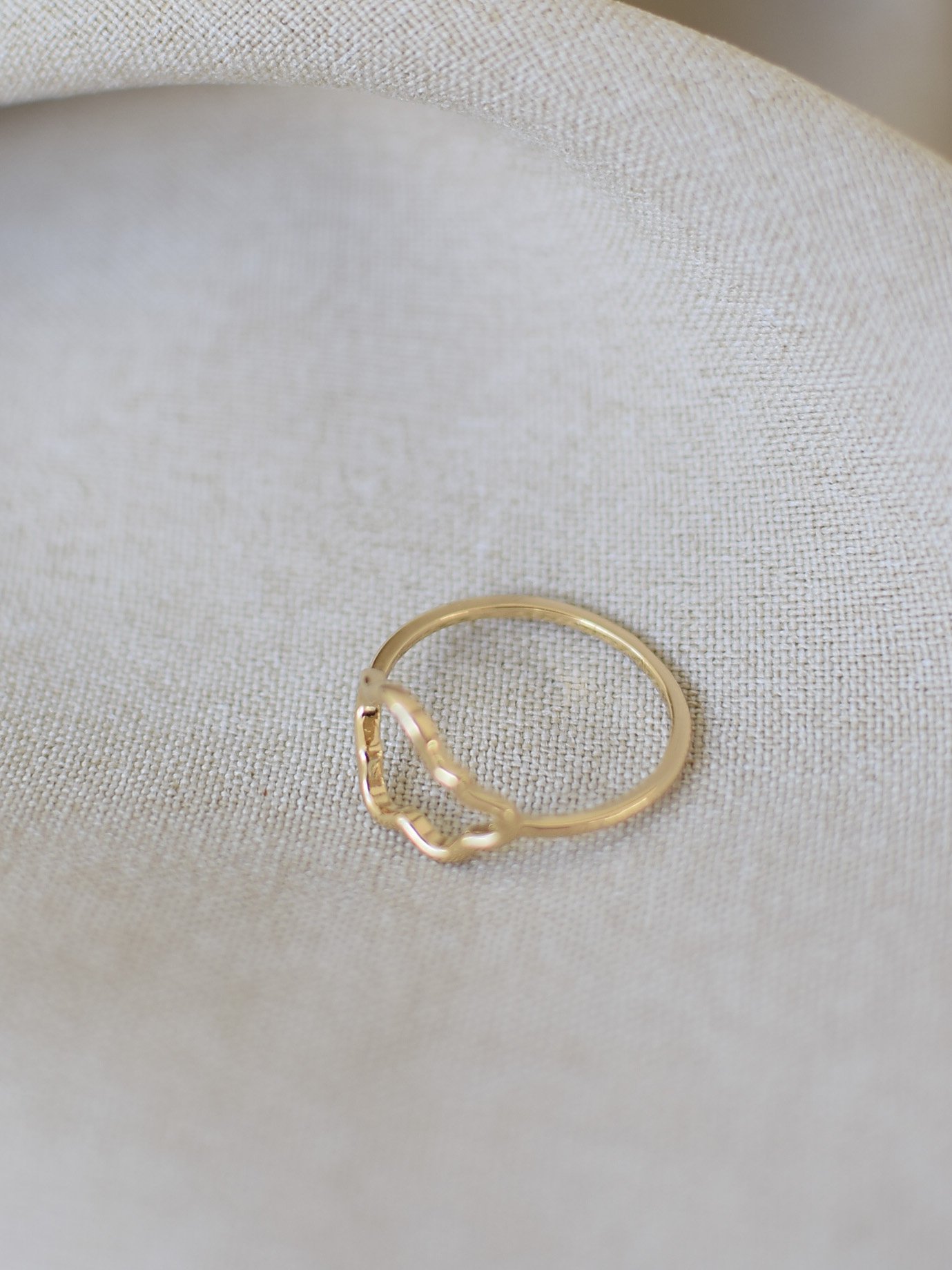 Gold cloud ring - 7