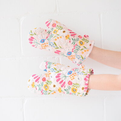 Duo oven mitts - Pink flowers