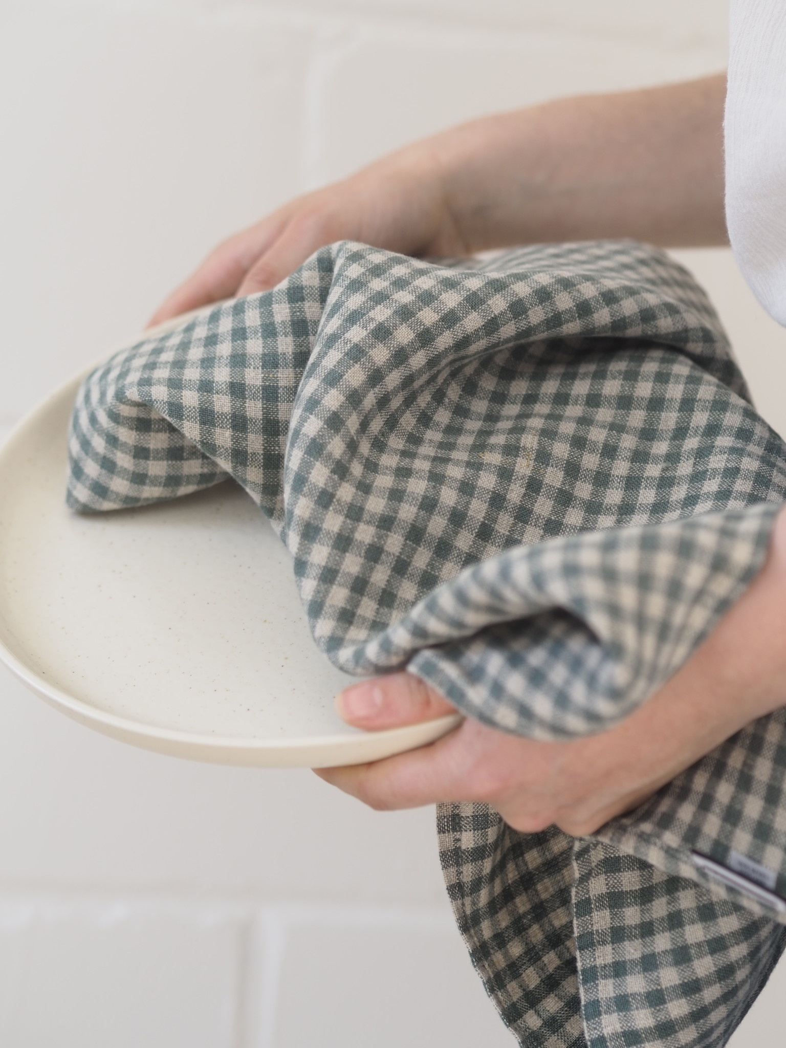 Small checkered dishcloth