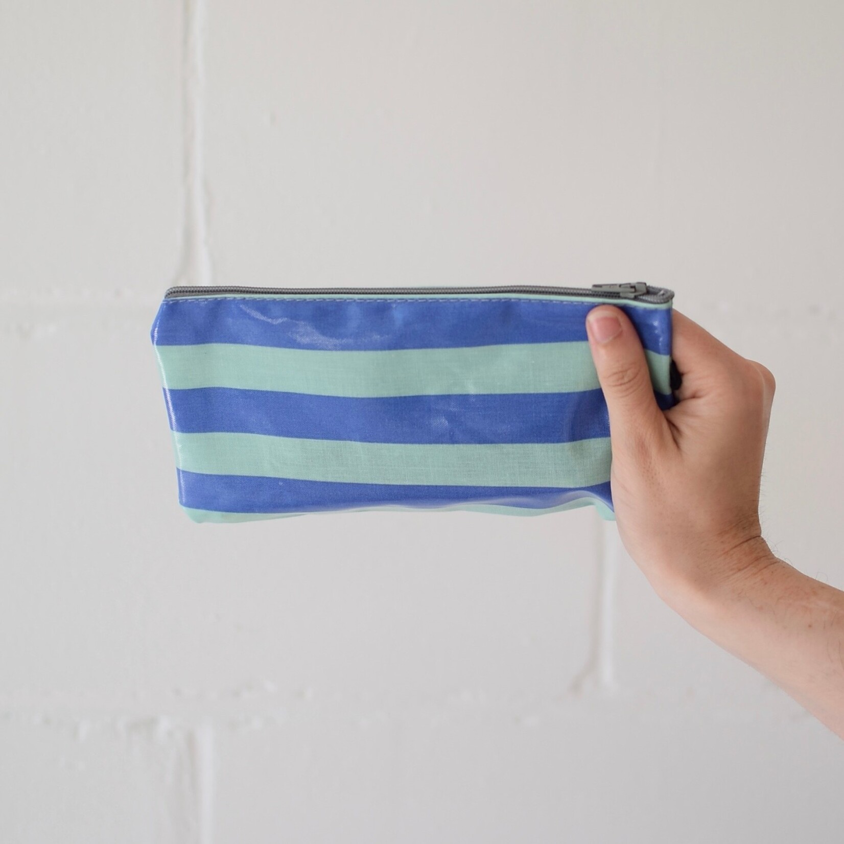 Pochette cirée rayures
