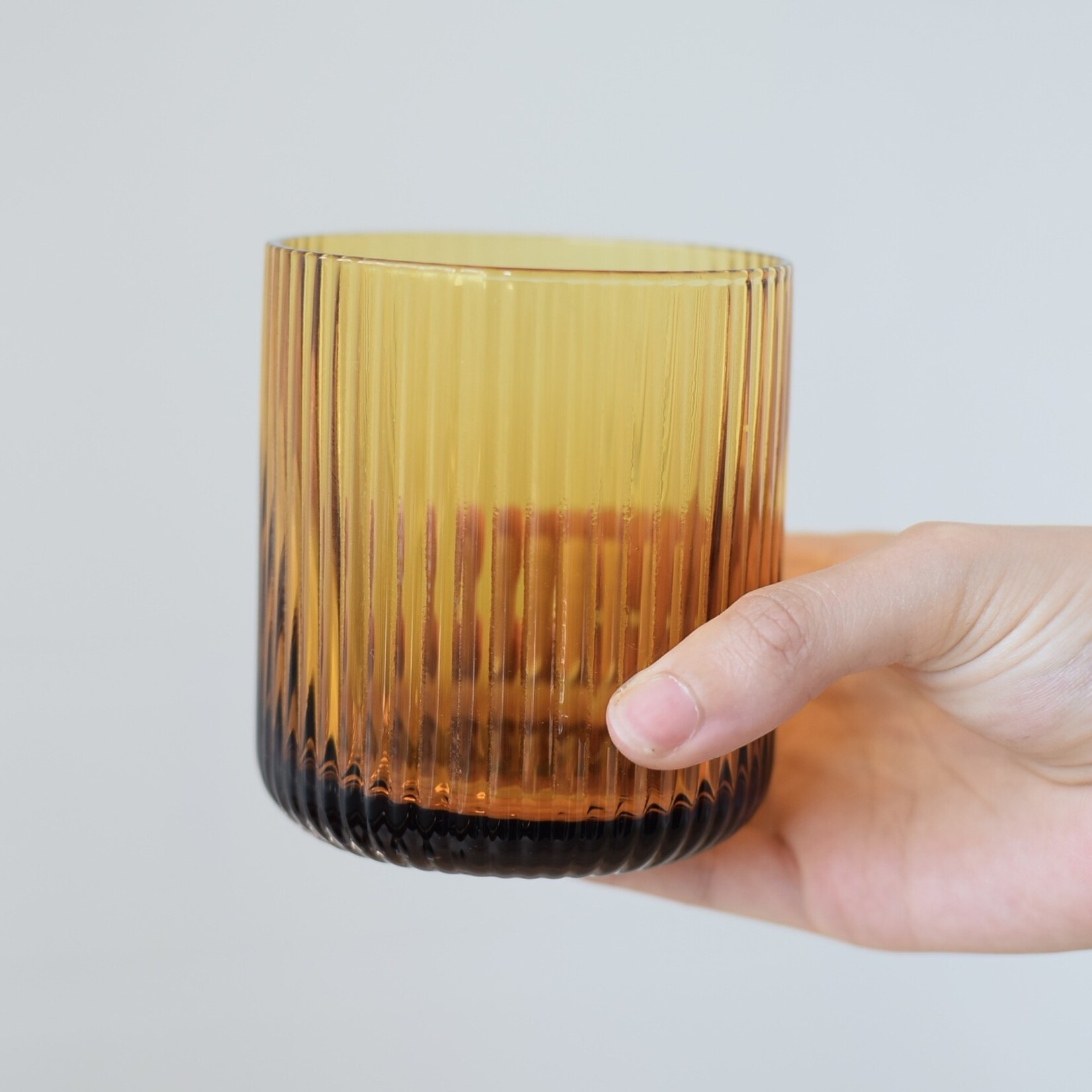 Petit verre strié