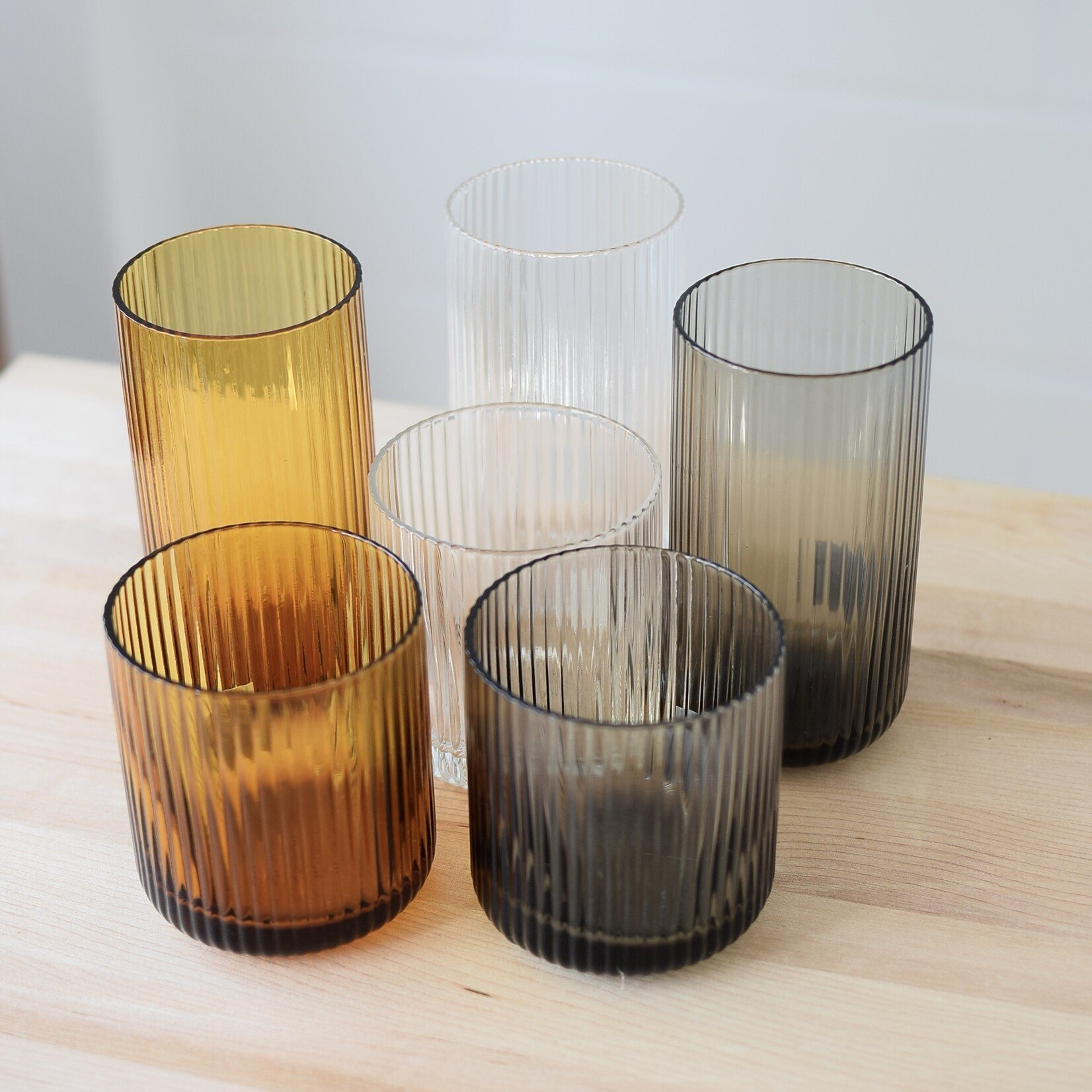 Large ribbed glass