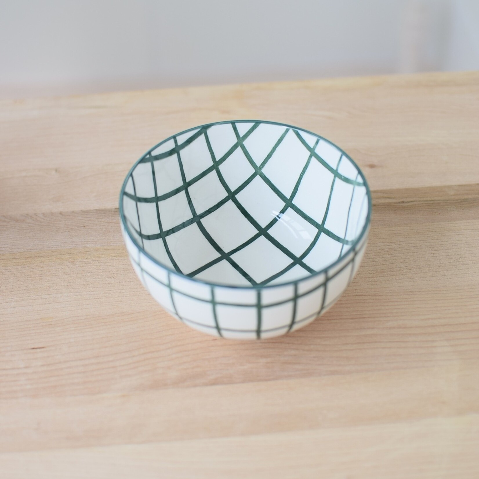 Checkered bowl