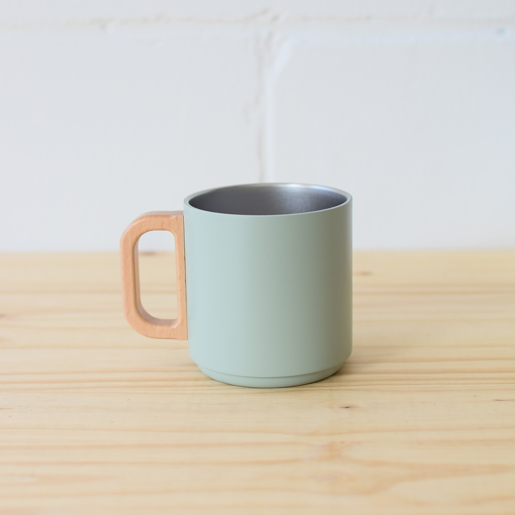 Tasse double-paroi anse bois
