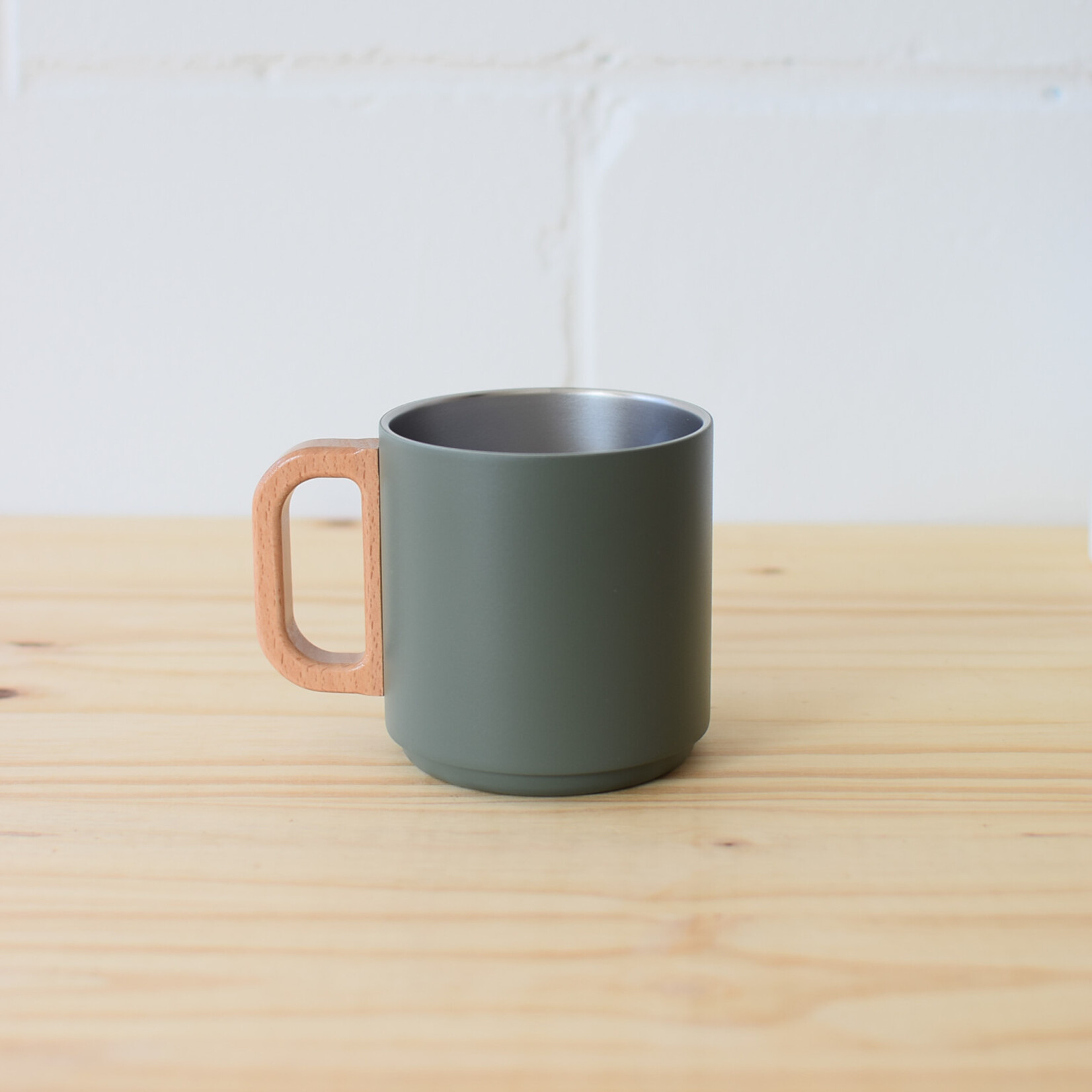 Tasse double-paroi anse bois