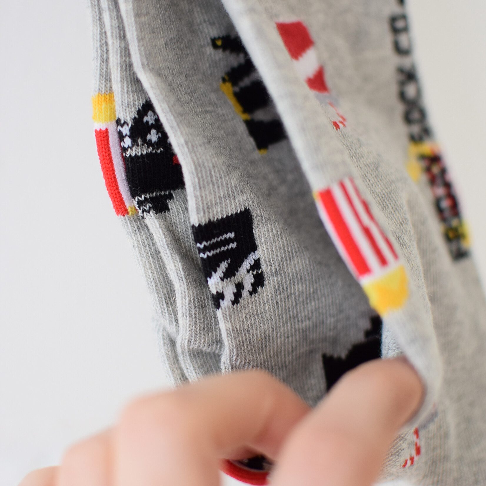 Men's socks 7-12 Camera and popcorn