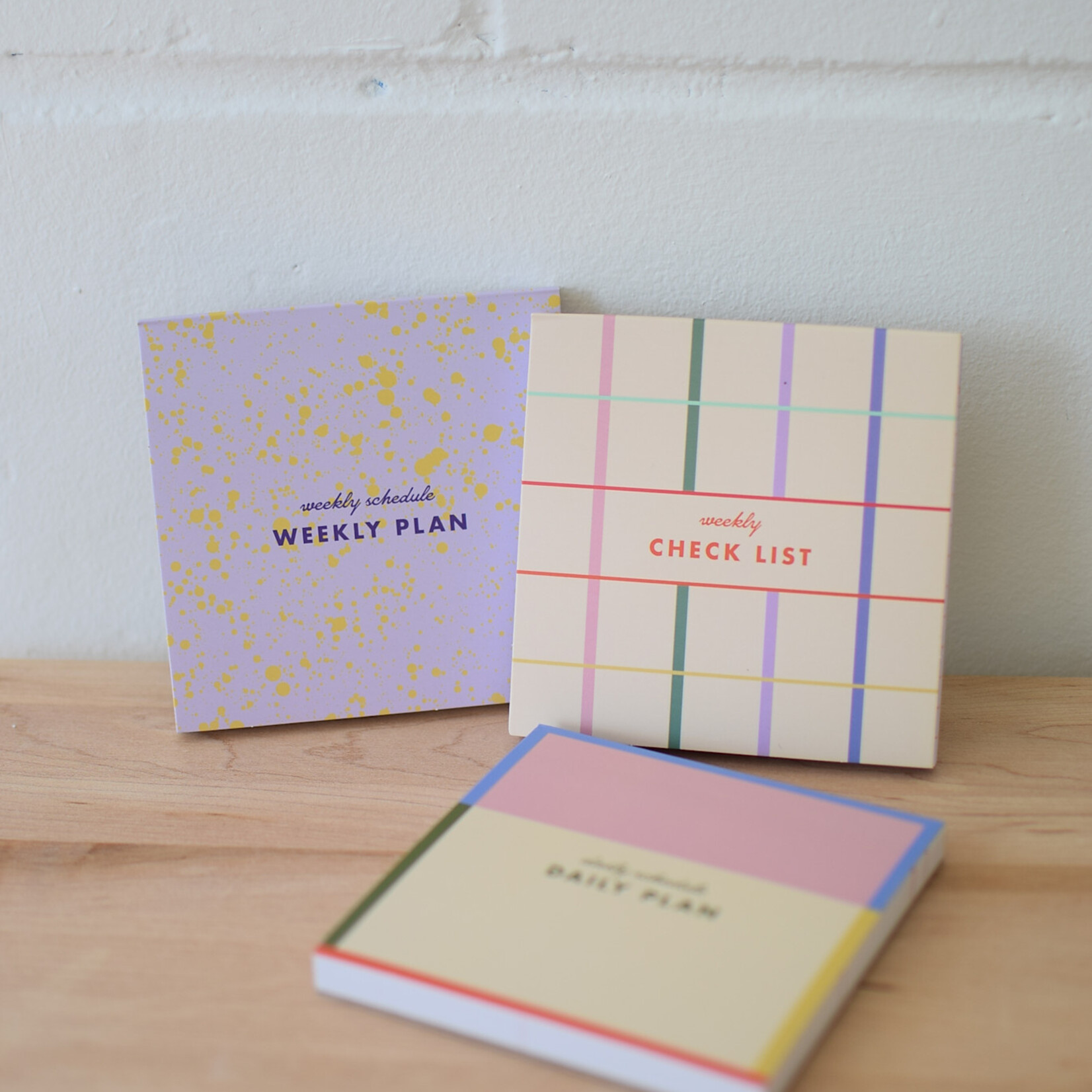 Set of 3 self-adhesive notes