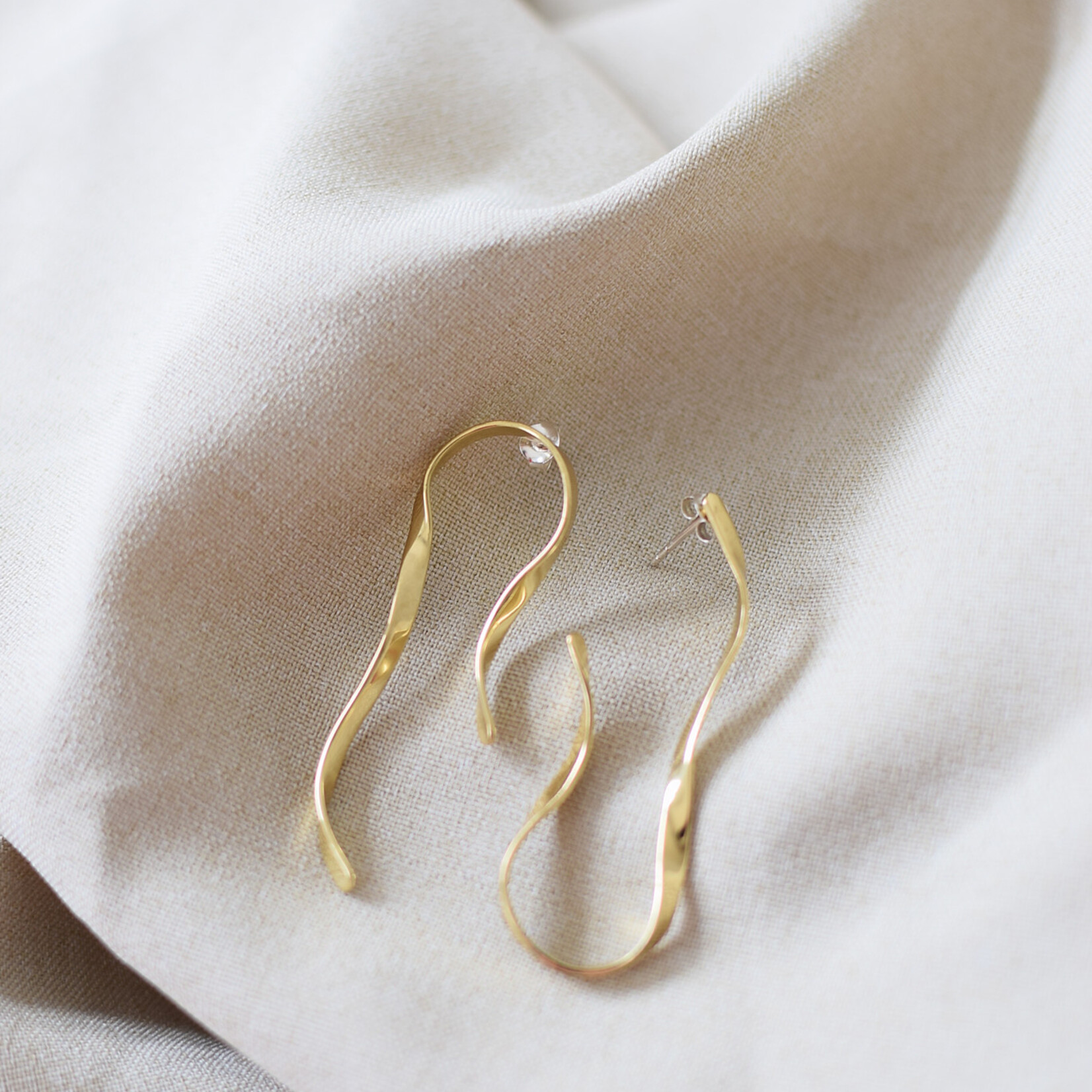 Raquel Gold earrings