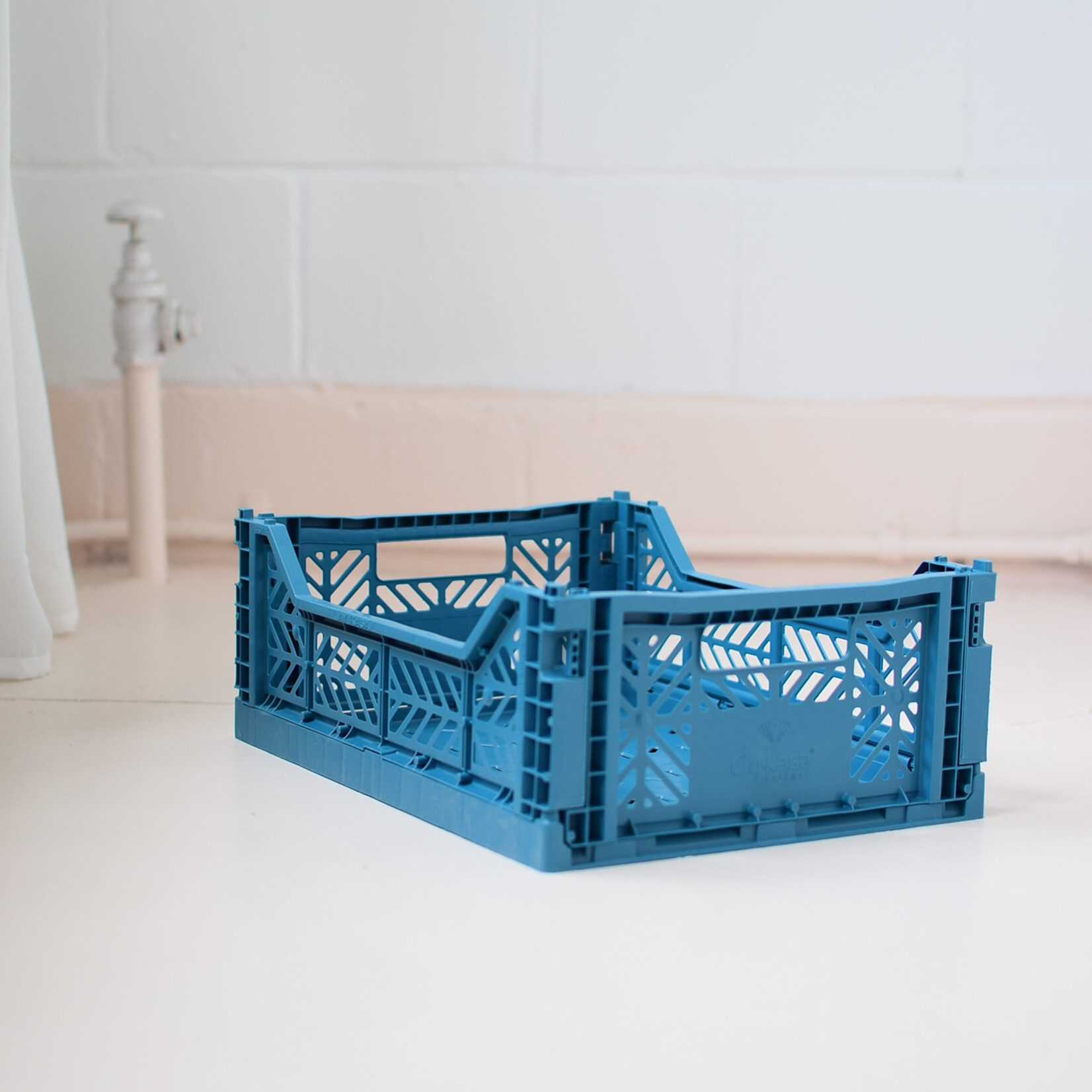 Paon crate