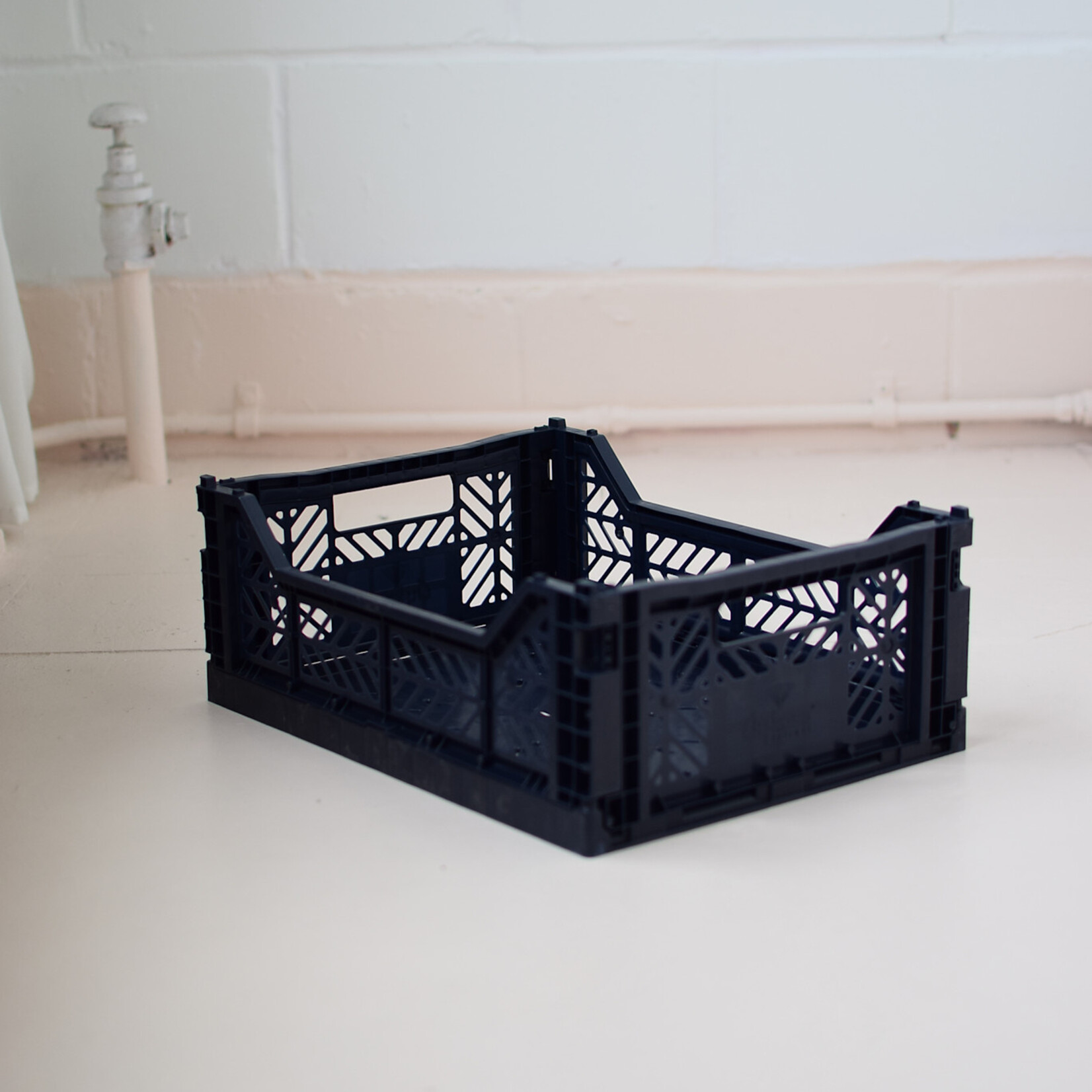 Marine crate