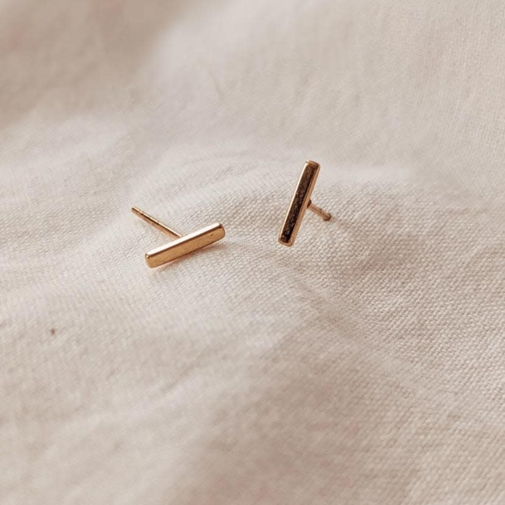Earrings - Gold bar
