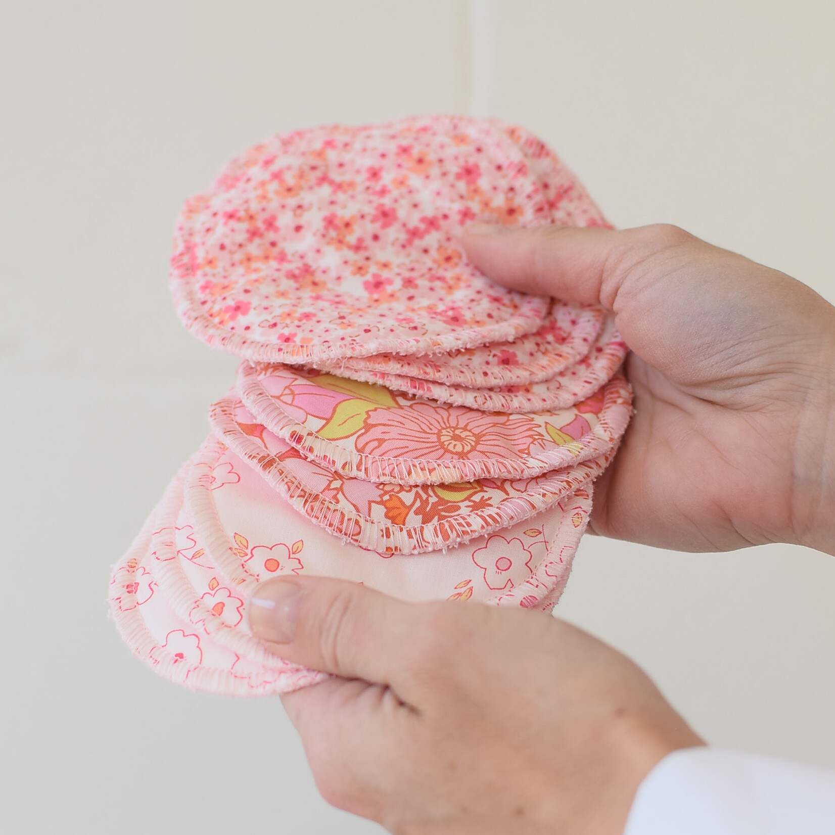 Make-up remover wipes (3)
