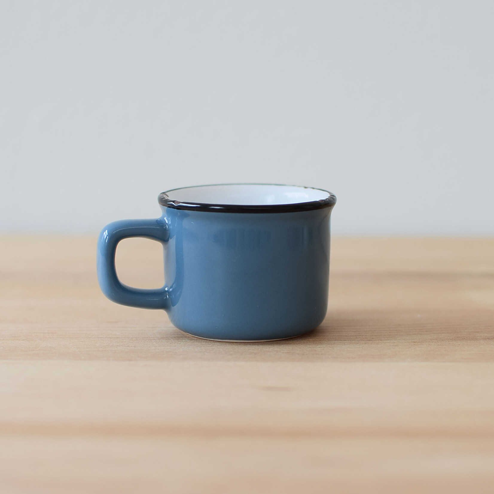 Enamelled espresso cup