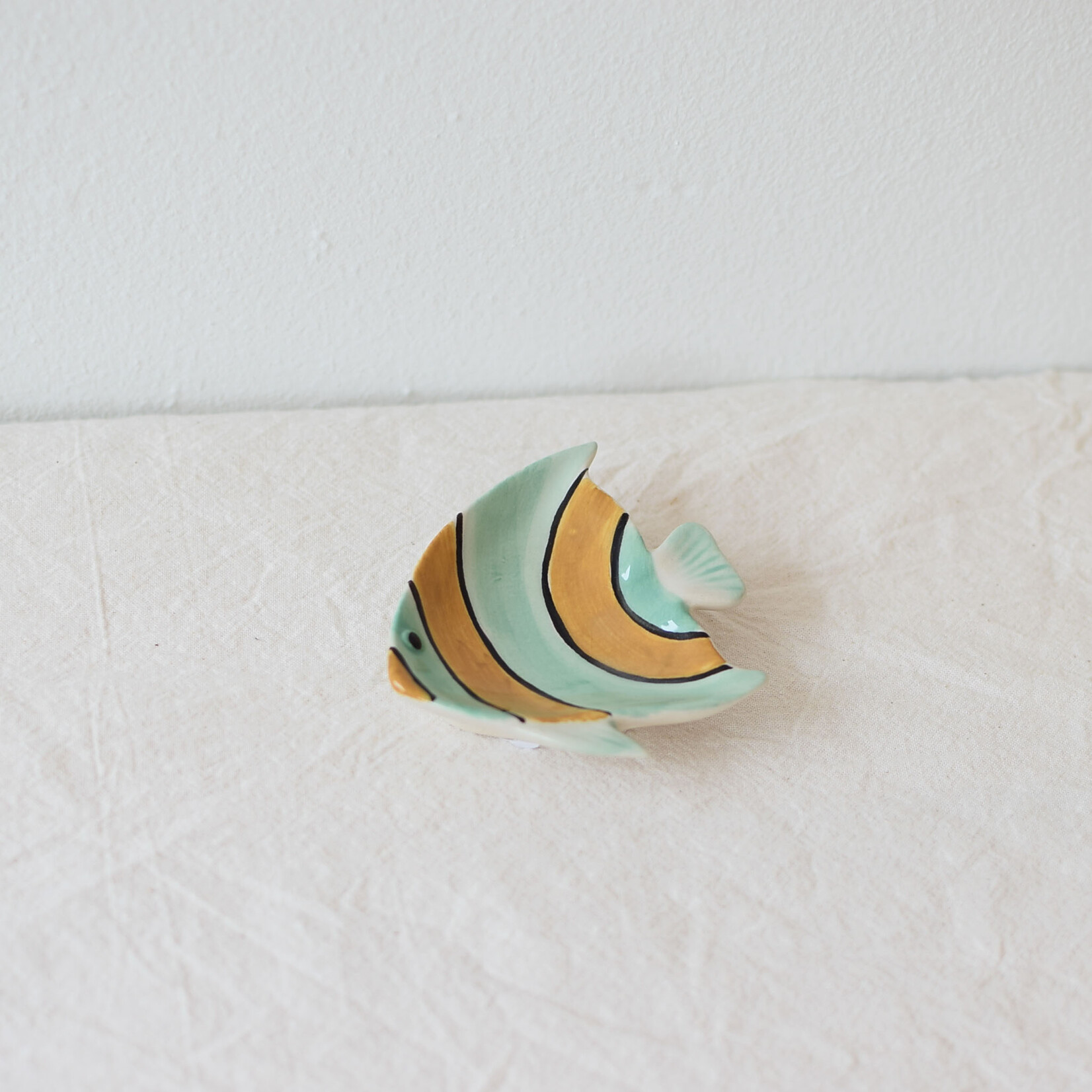 Small Mint and Yellow Fish Pinch