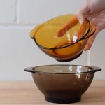 Lily bowl with handles