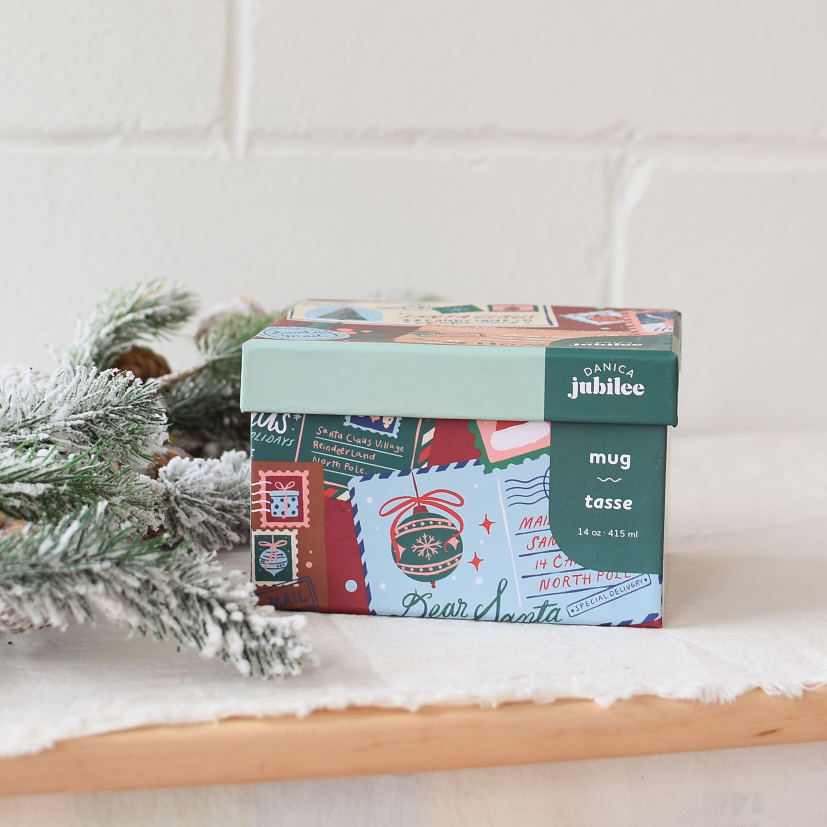 Mug in a box Santa Mail