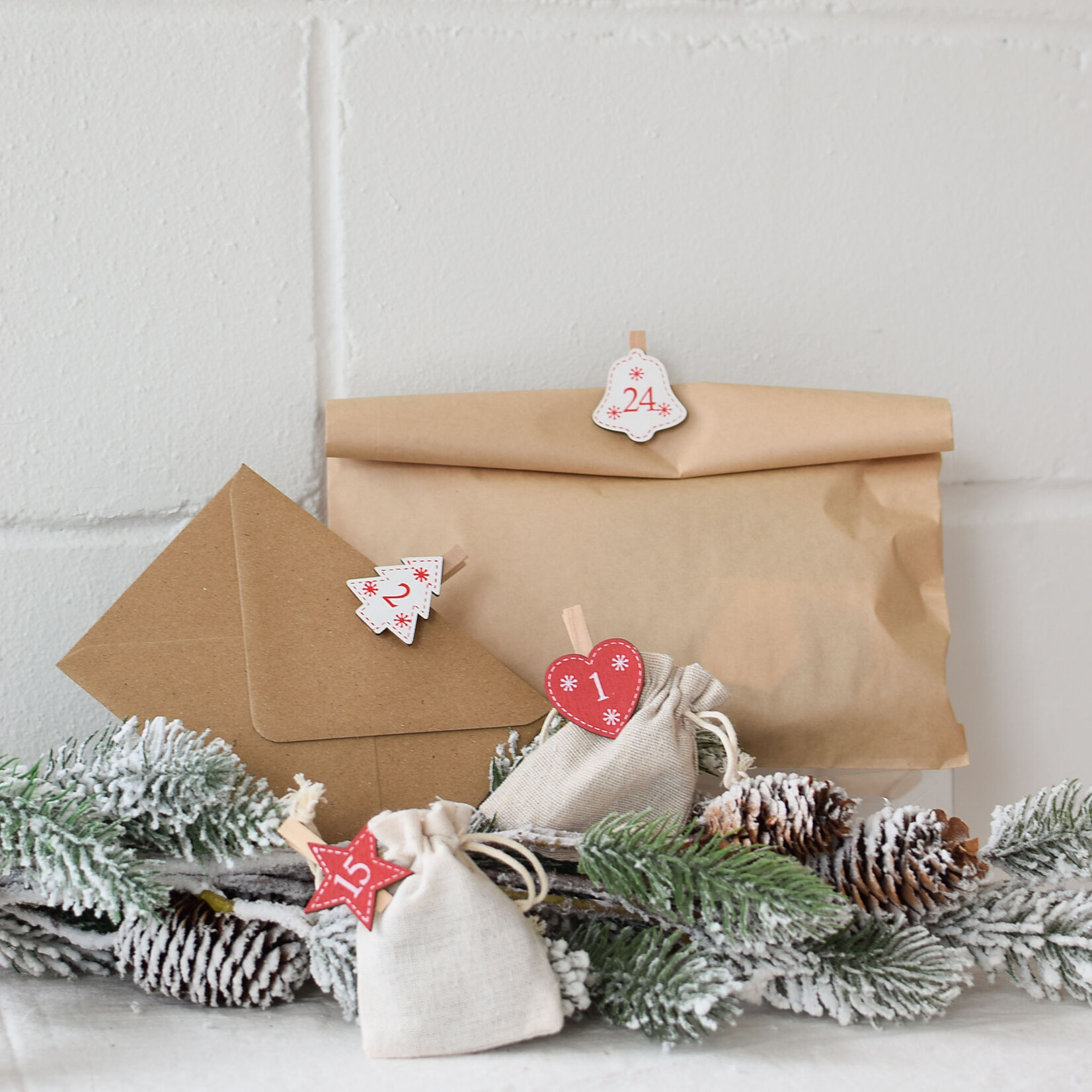 Clips Advent Calendar (Set of 24)