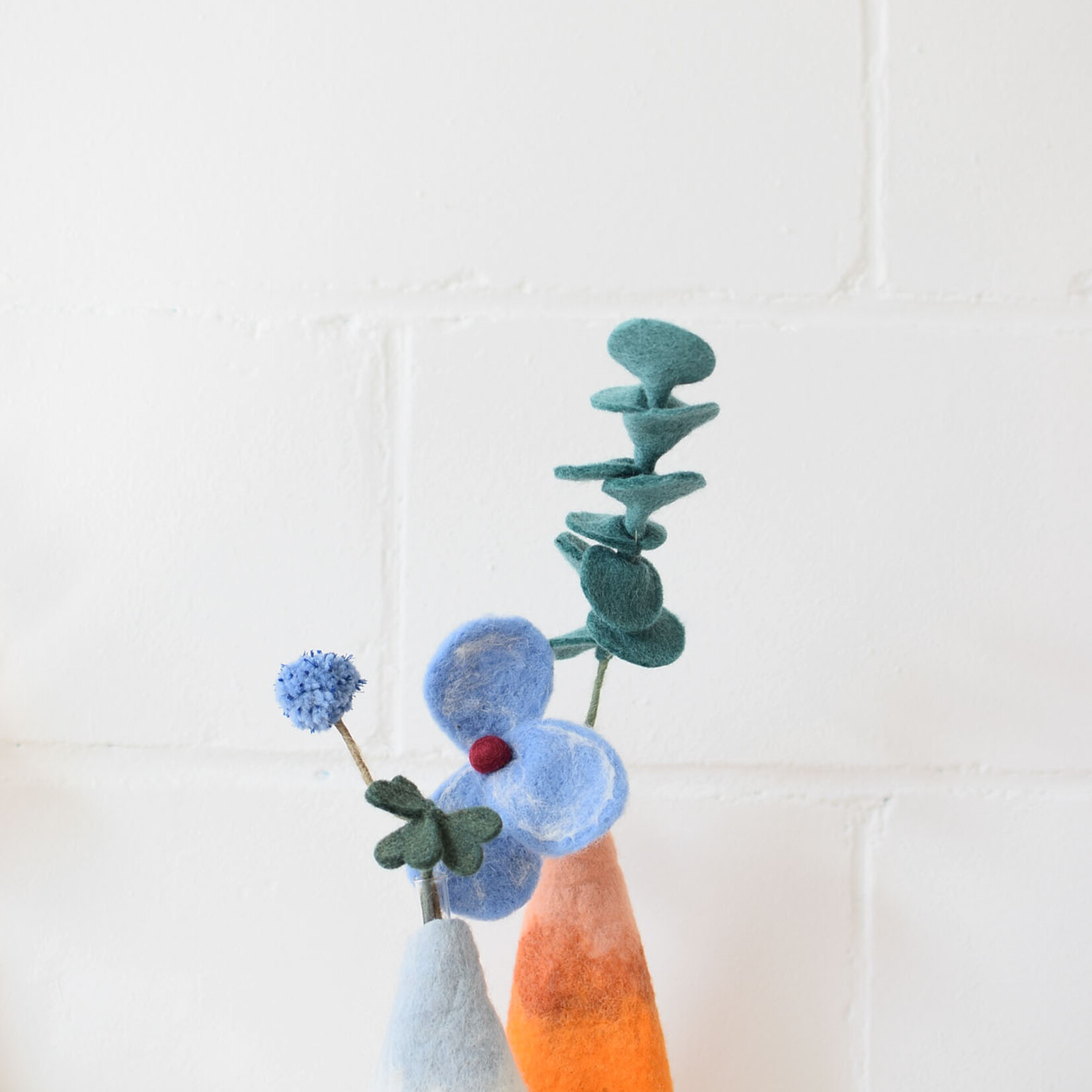 Vase en laine