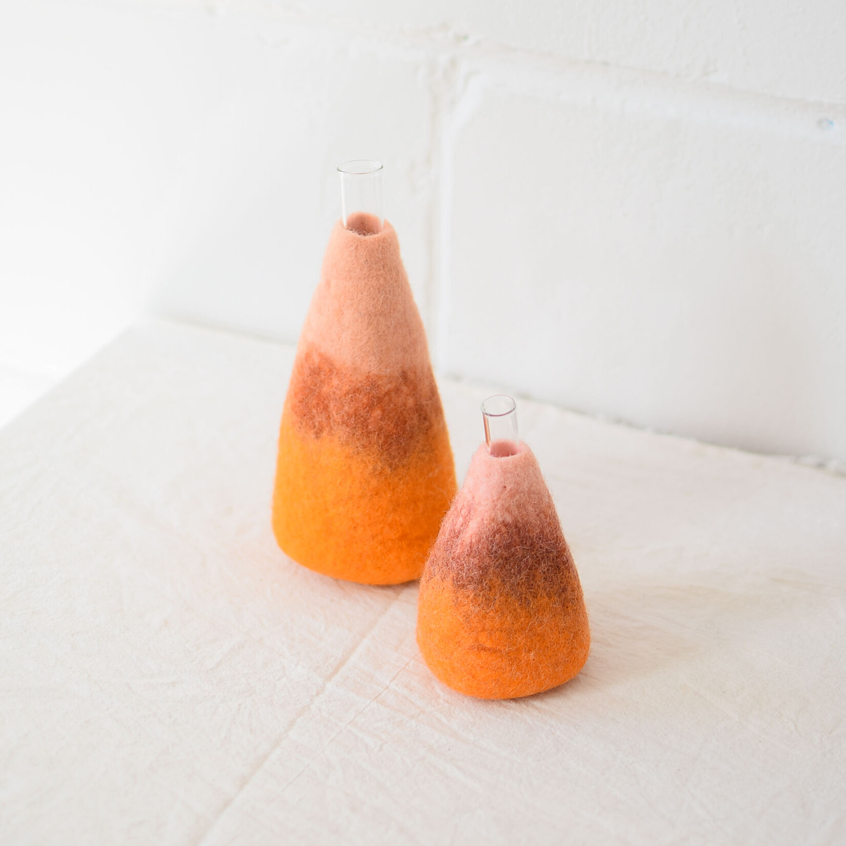 Vase en laine