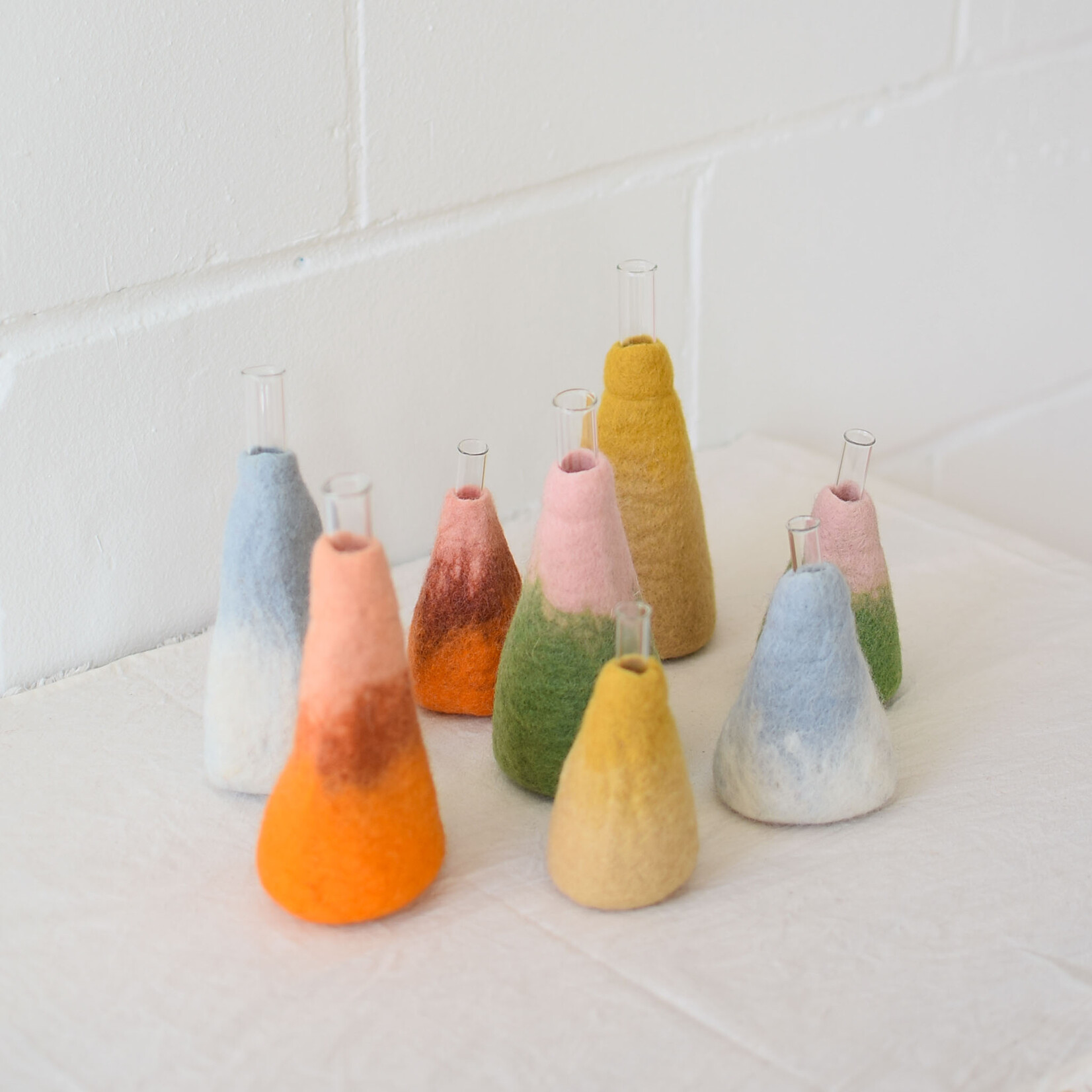 Vase en laine