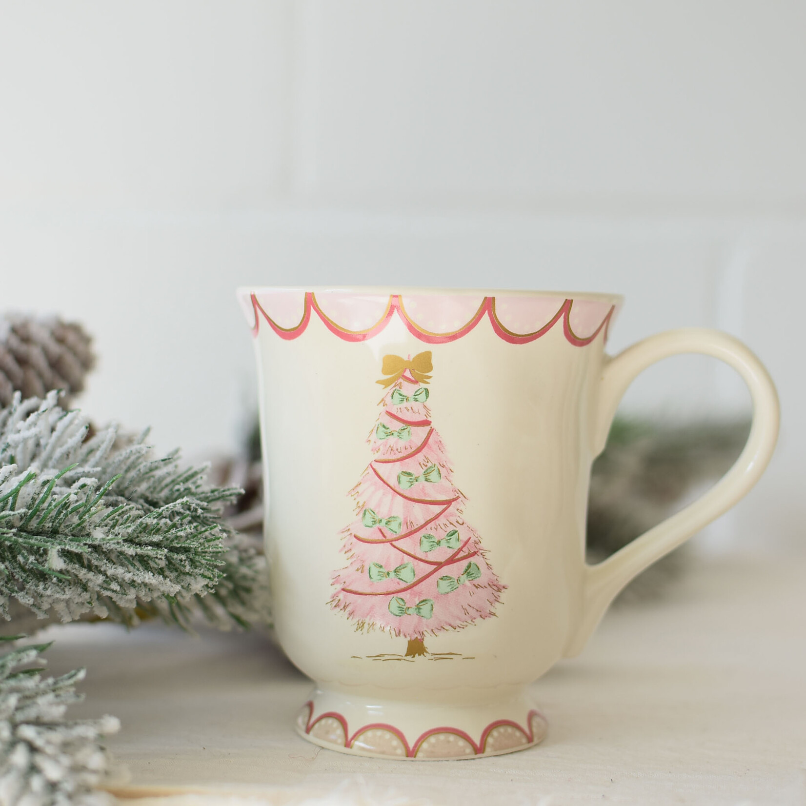Tasse sapin vintage