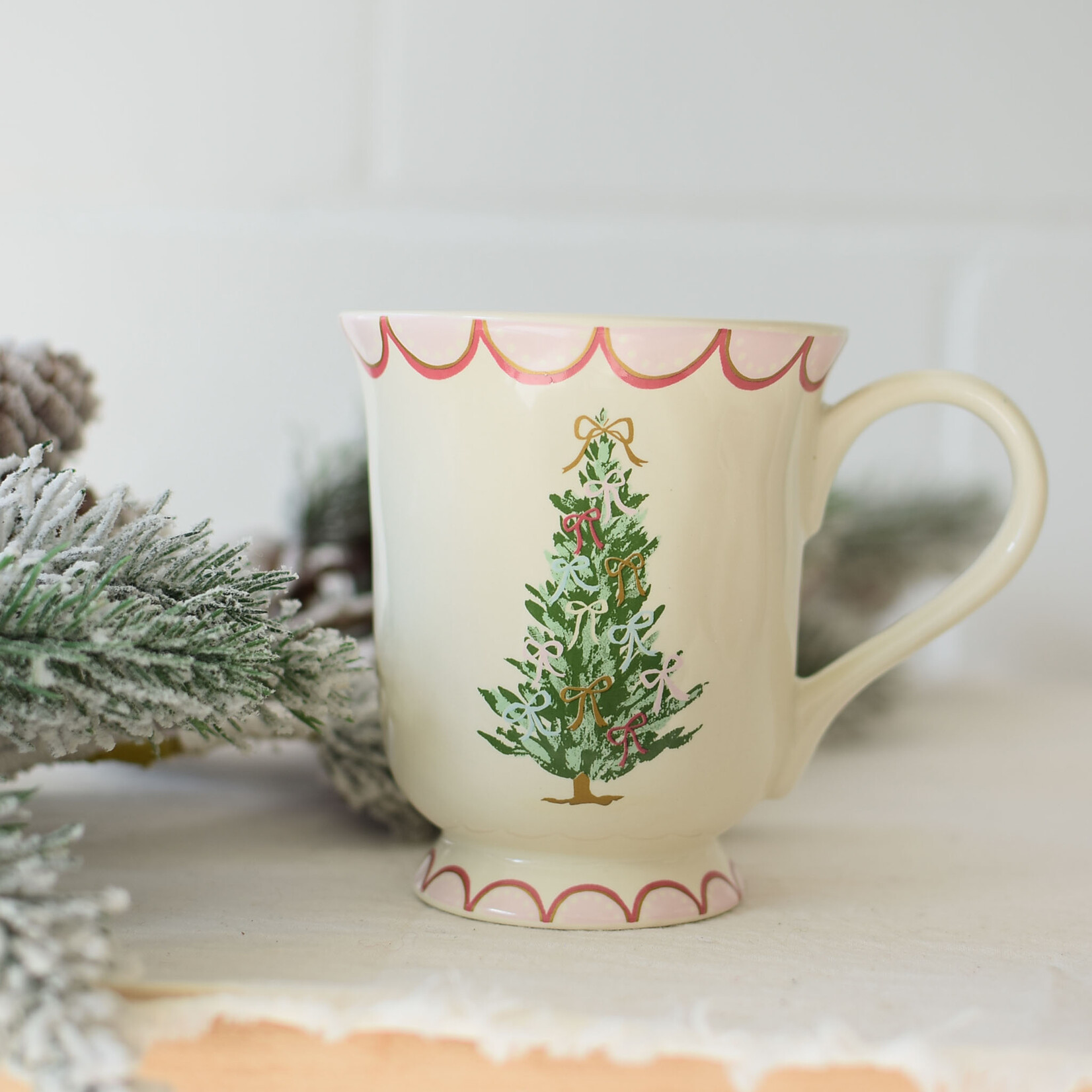 Tasse sapin vintage