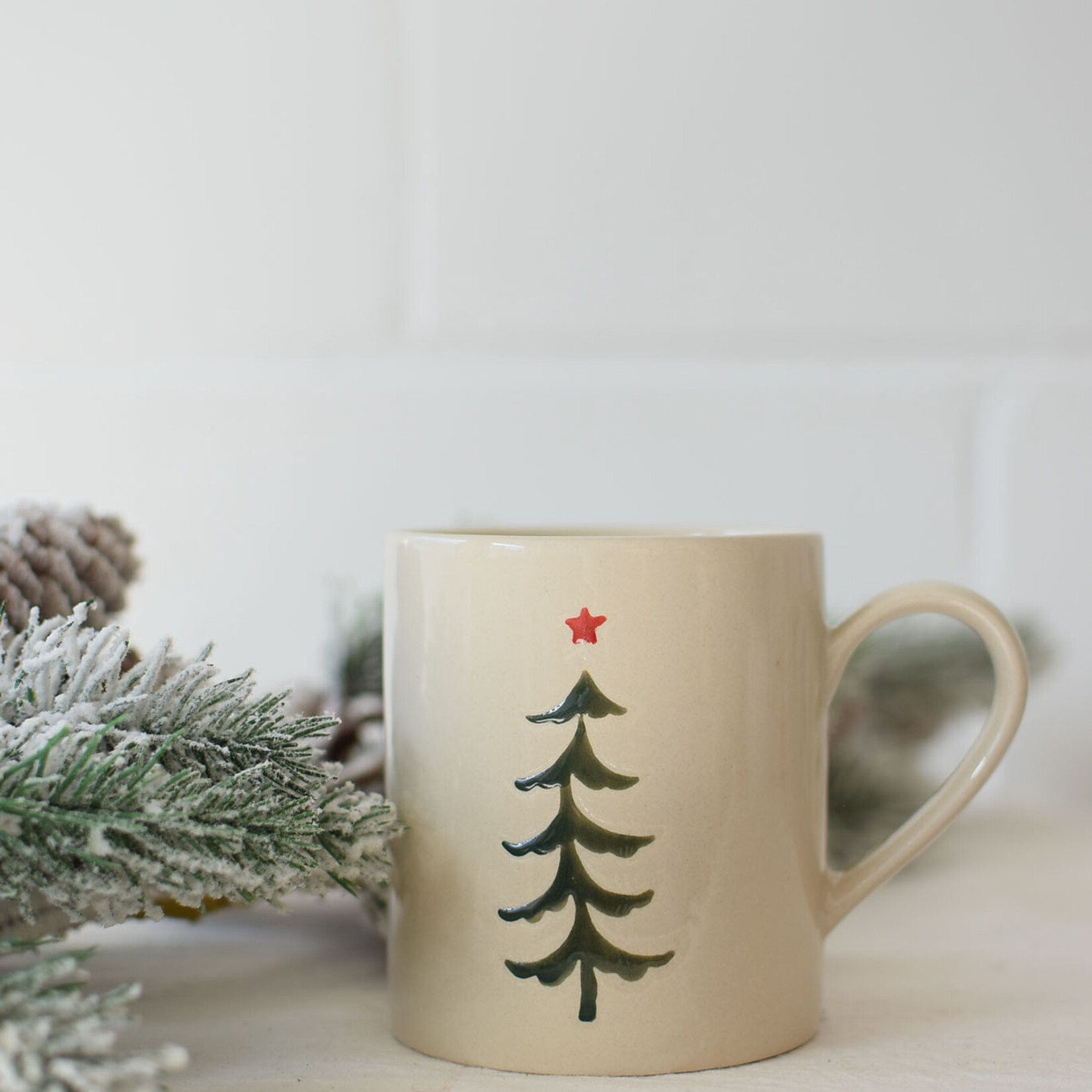 Tasse sapin silhouette