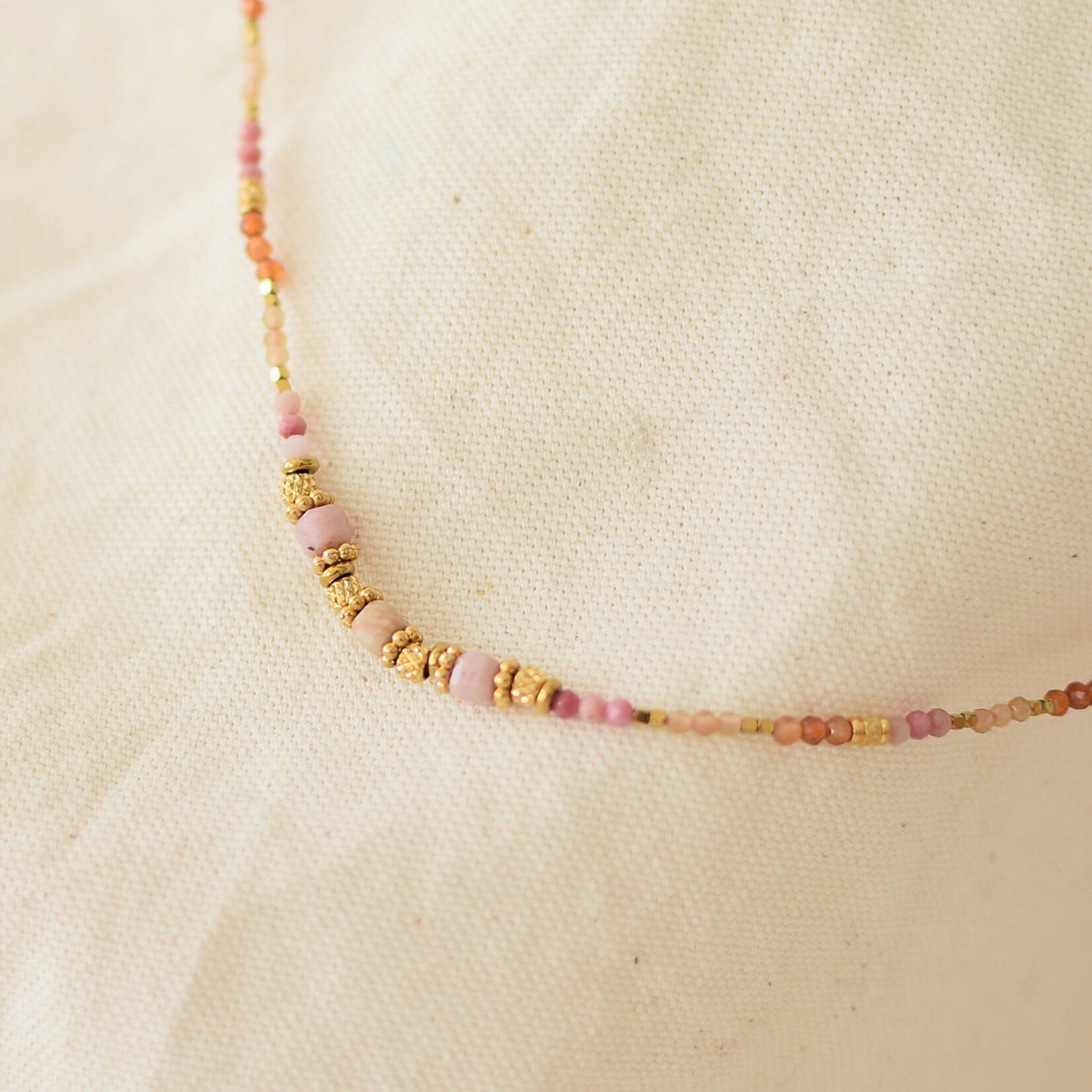 Collier Pierres fines