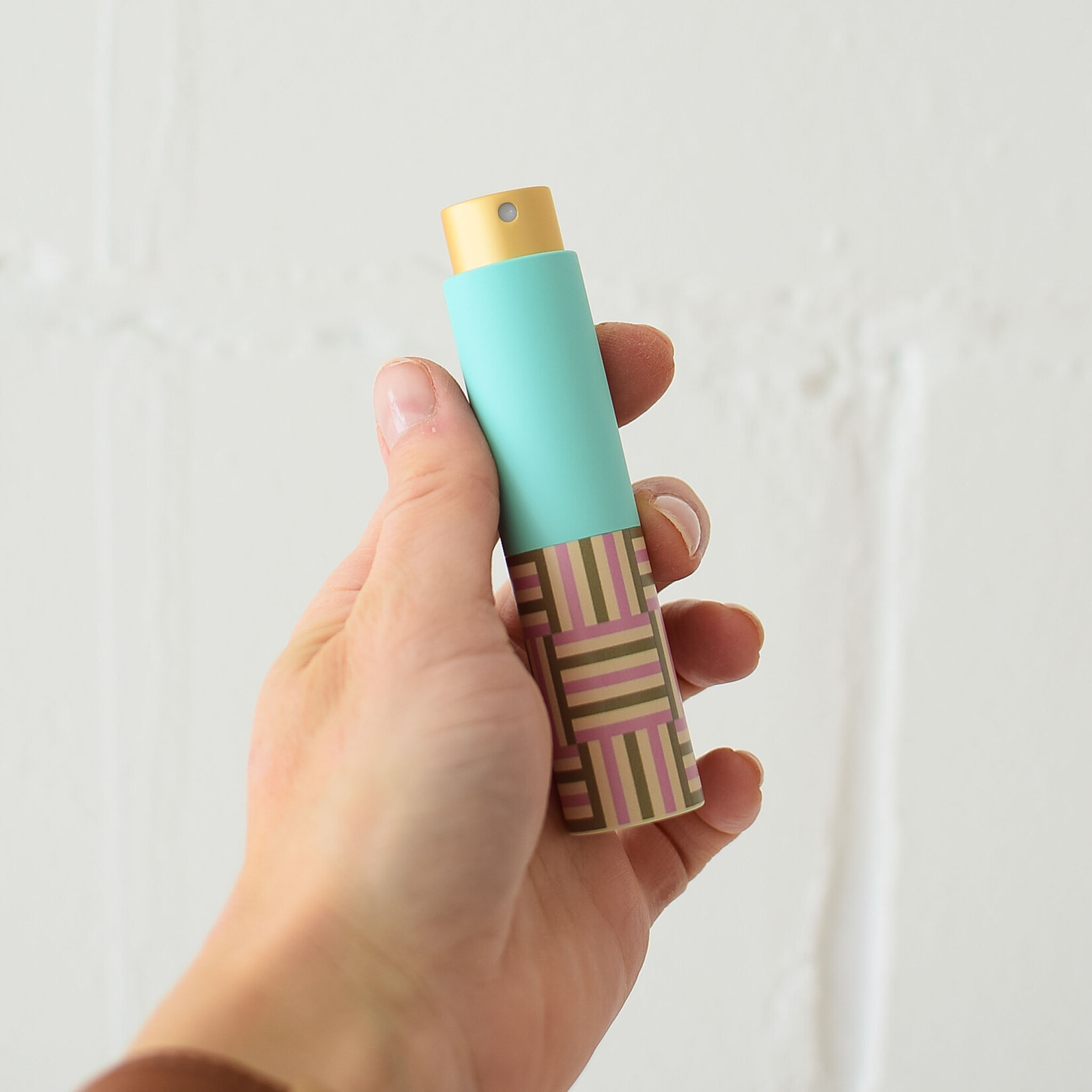 Perfume atomizer (several colors)