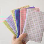 Trousse à carreaux (plusieurs couleurs)