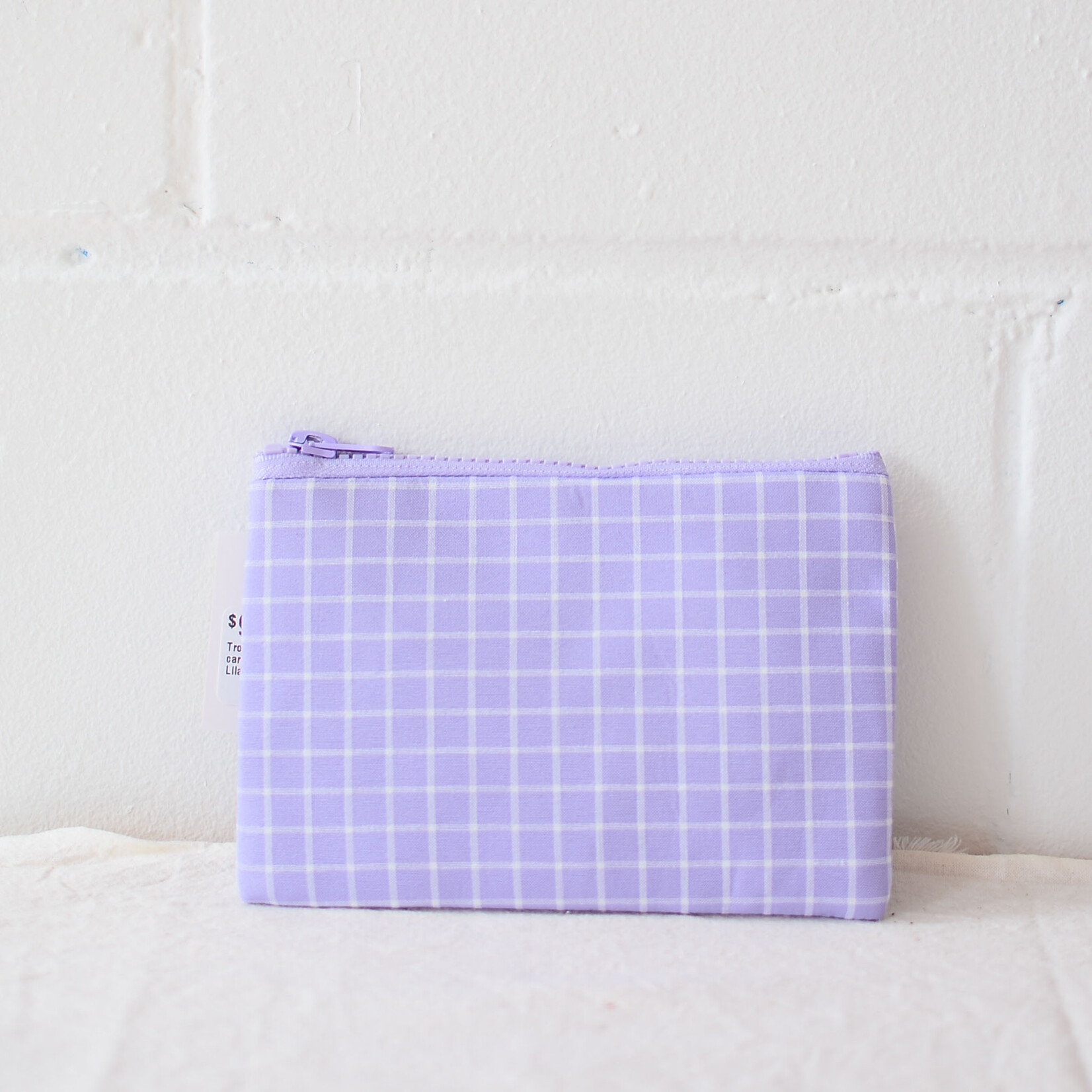 Checkered pouch (multiple colors)