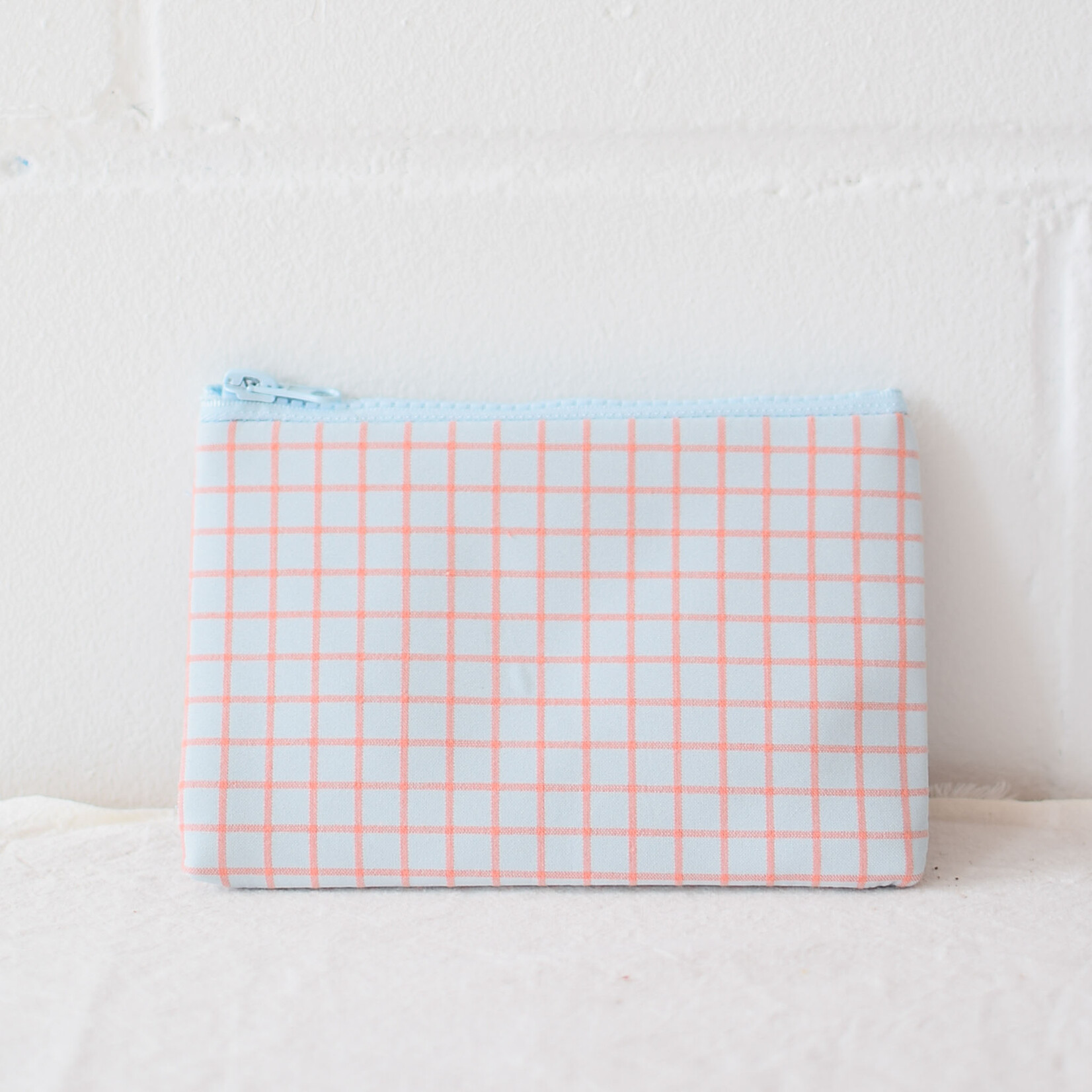 Trousse à carreaux (plusieurs couleurs)