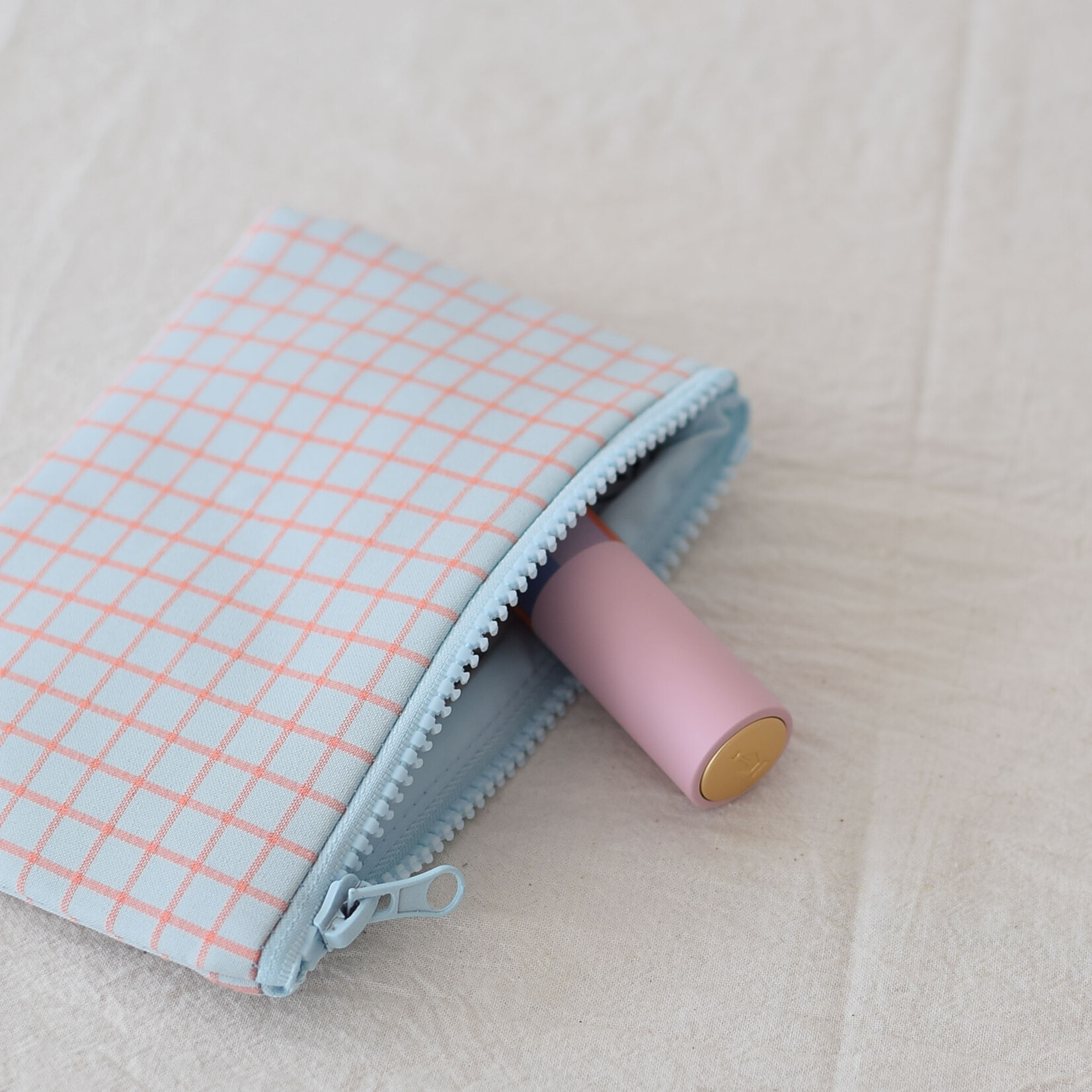 Trousse à carreaux (plusieurs couleurs)