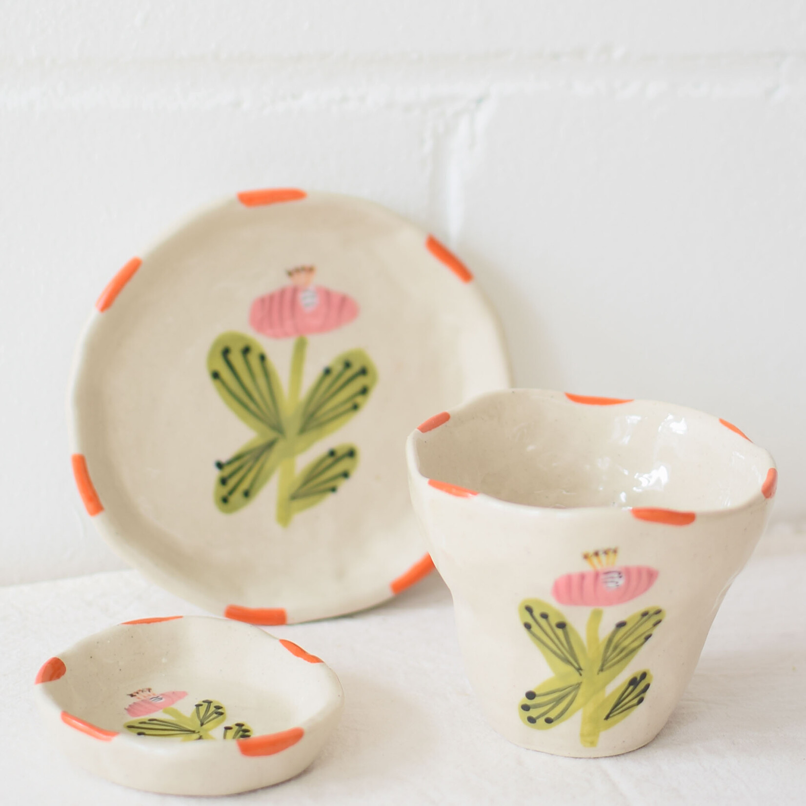 Flora small plate - Poppy