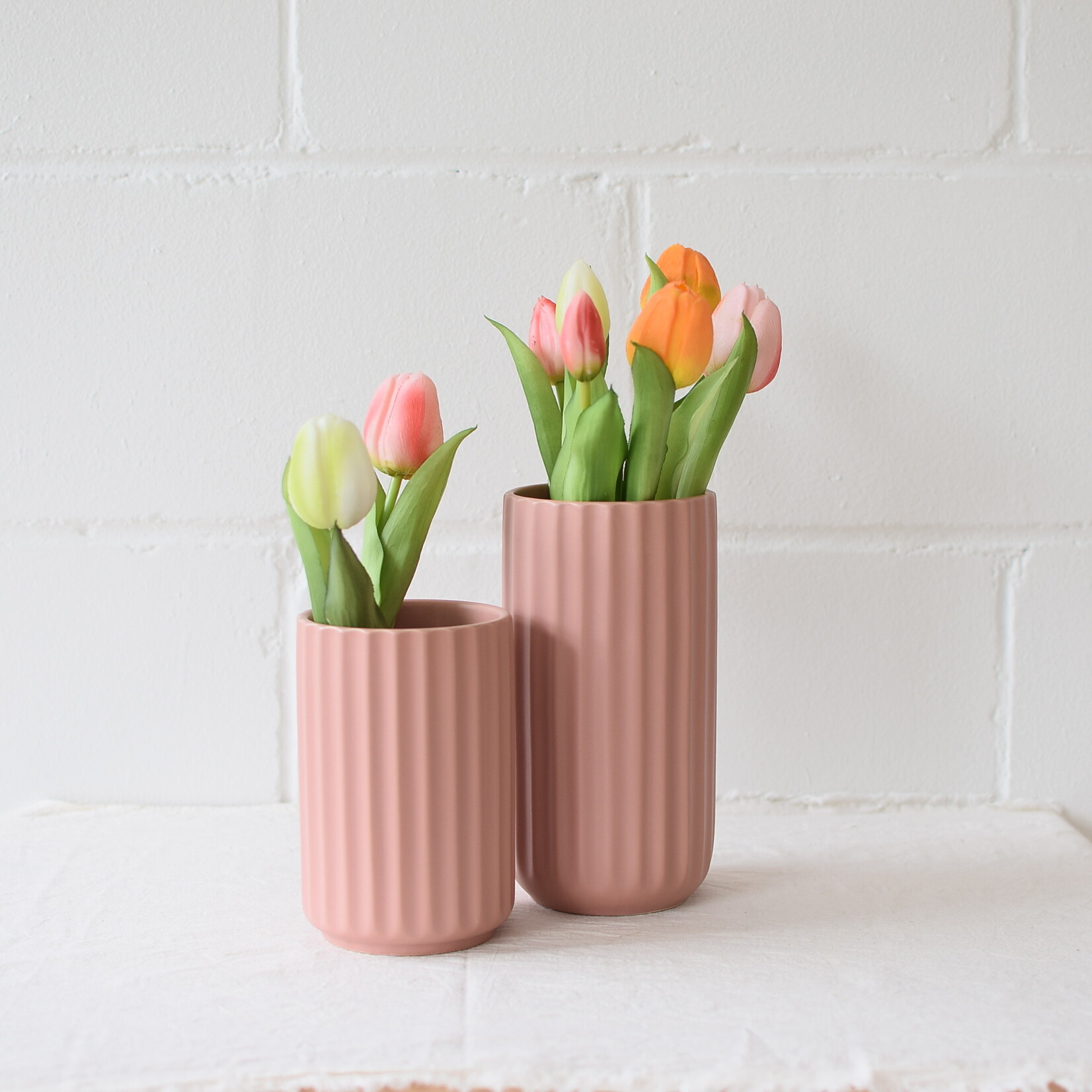 Beam Vase Pink