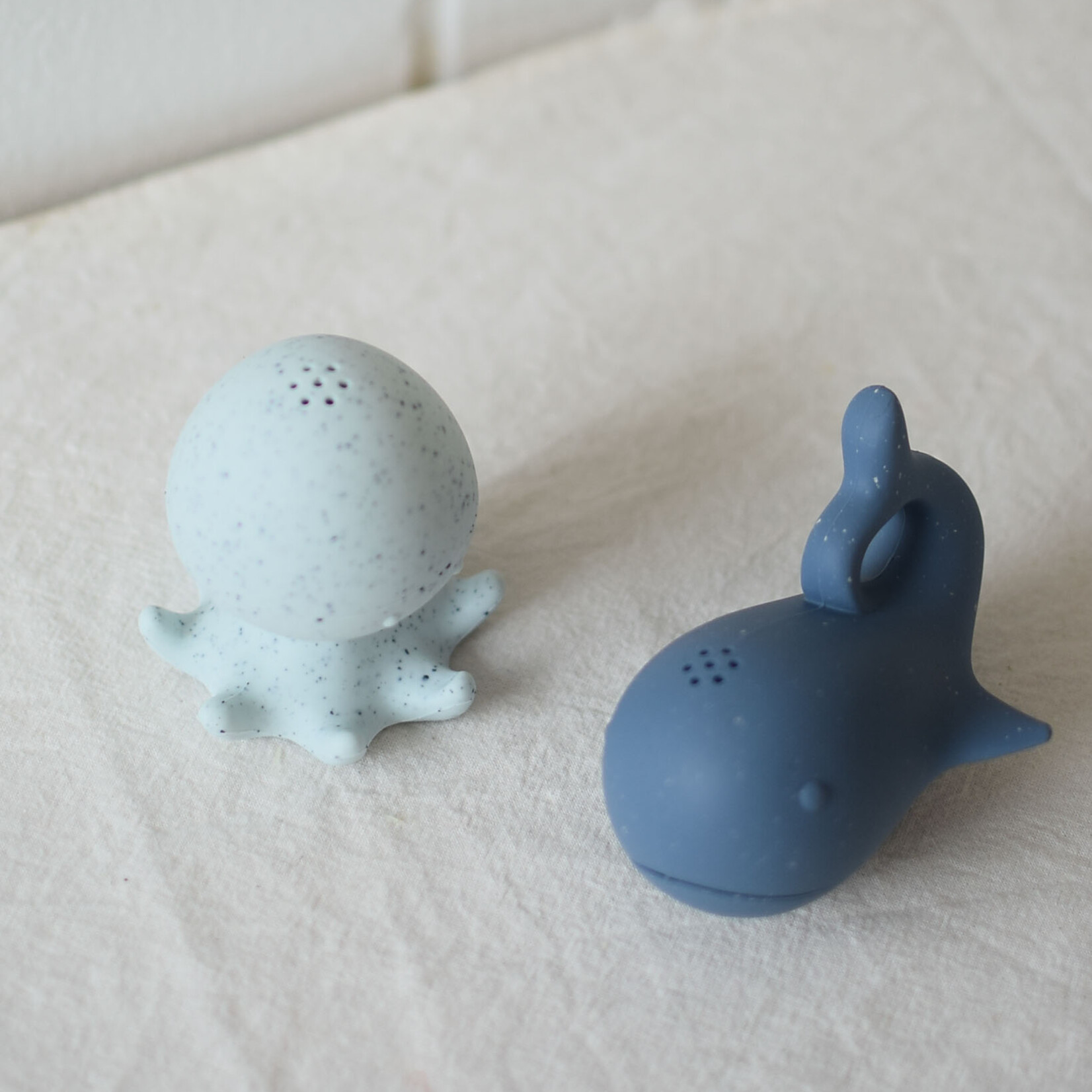 Bath toys
