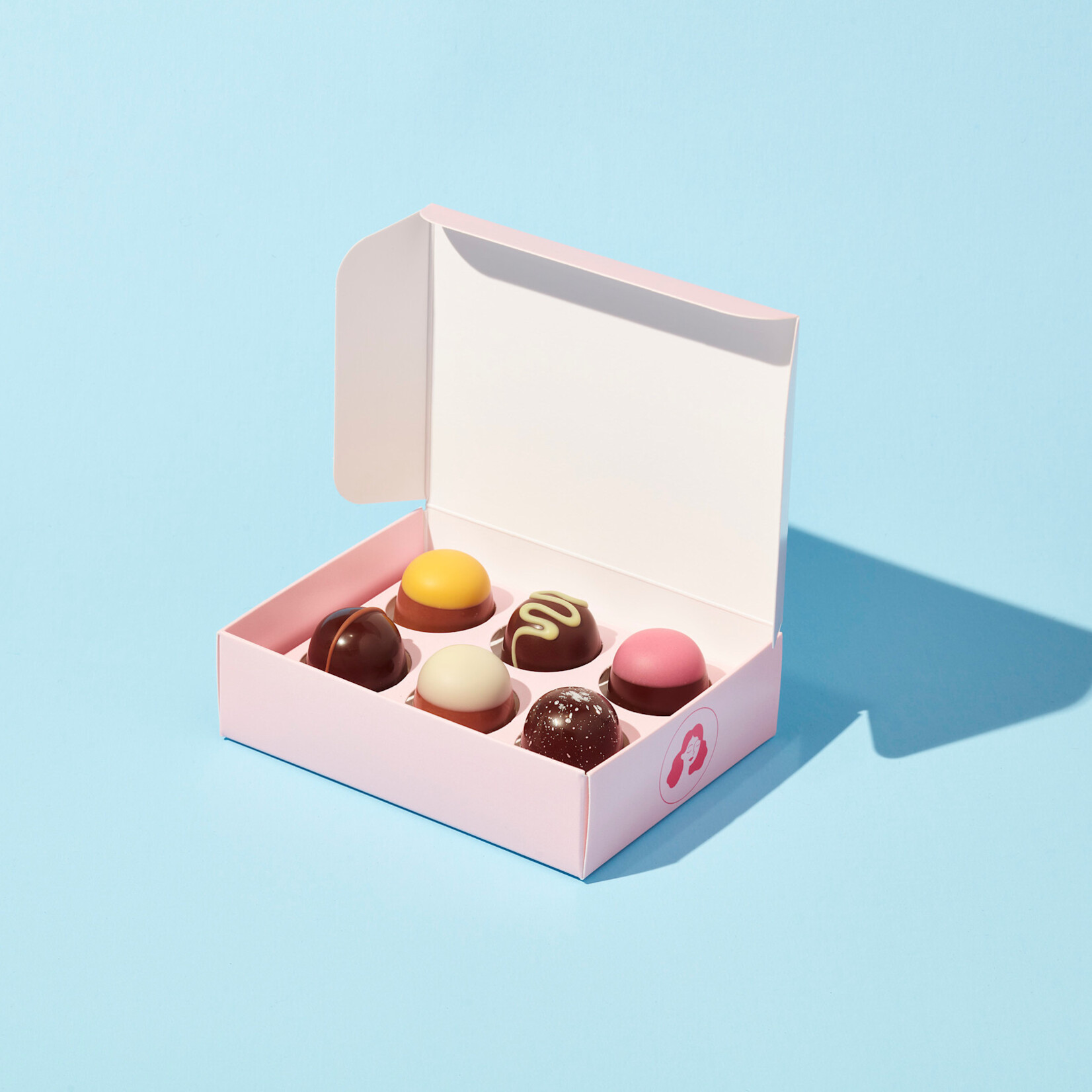 Box of 6 assorted chocolates