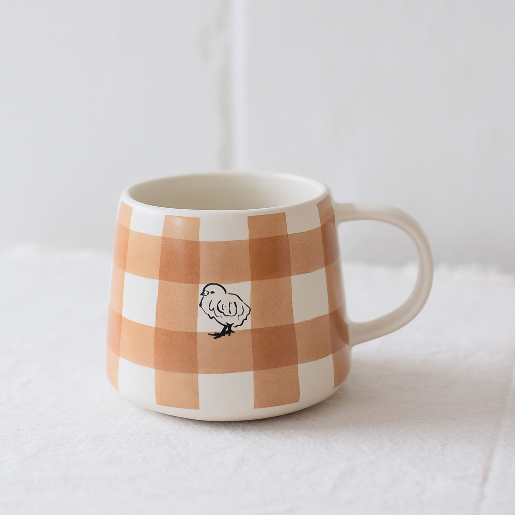 Mini Chick checkered mug