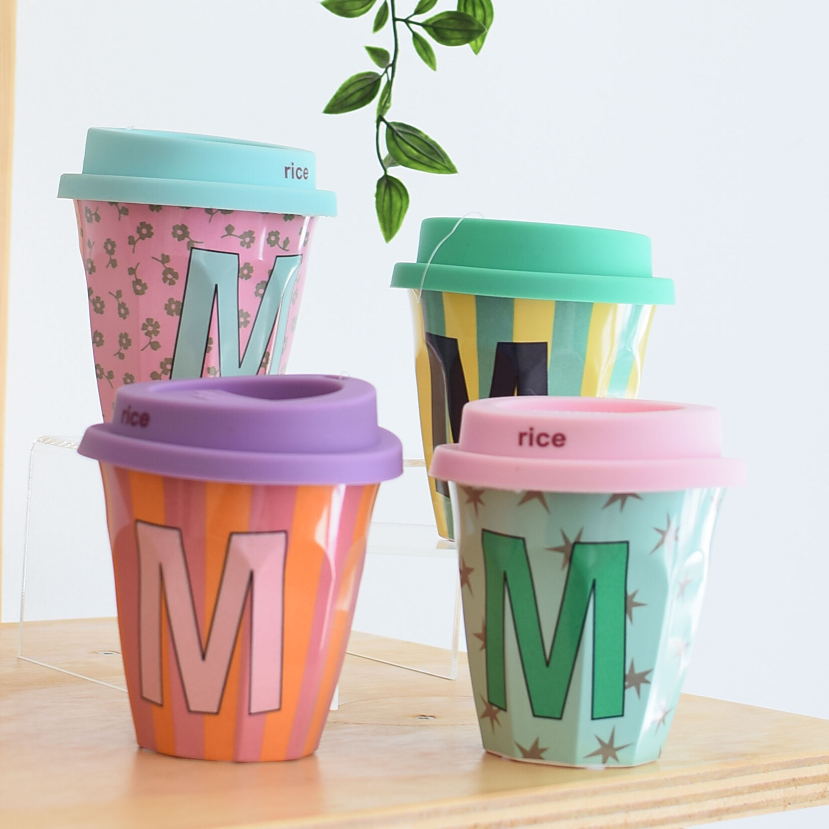 Gobelet Lettre M