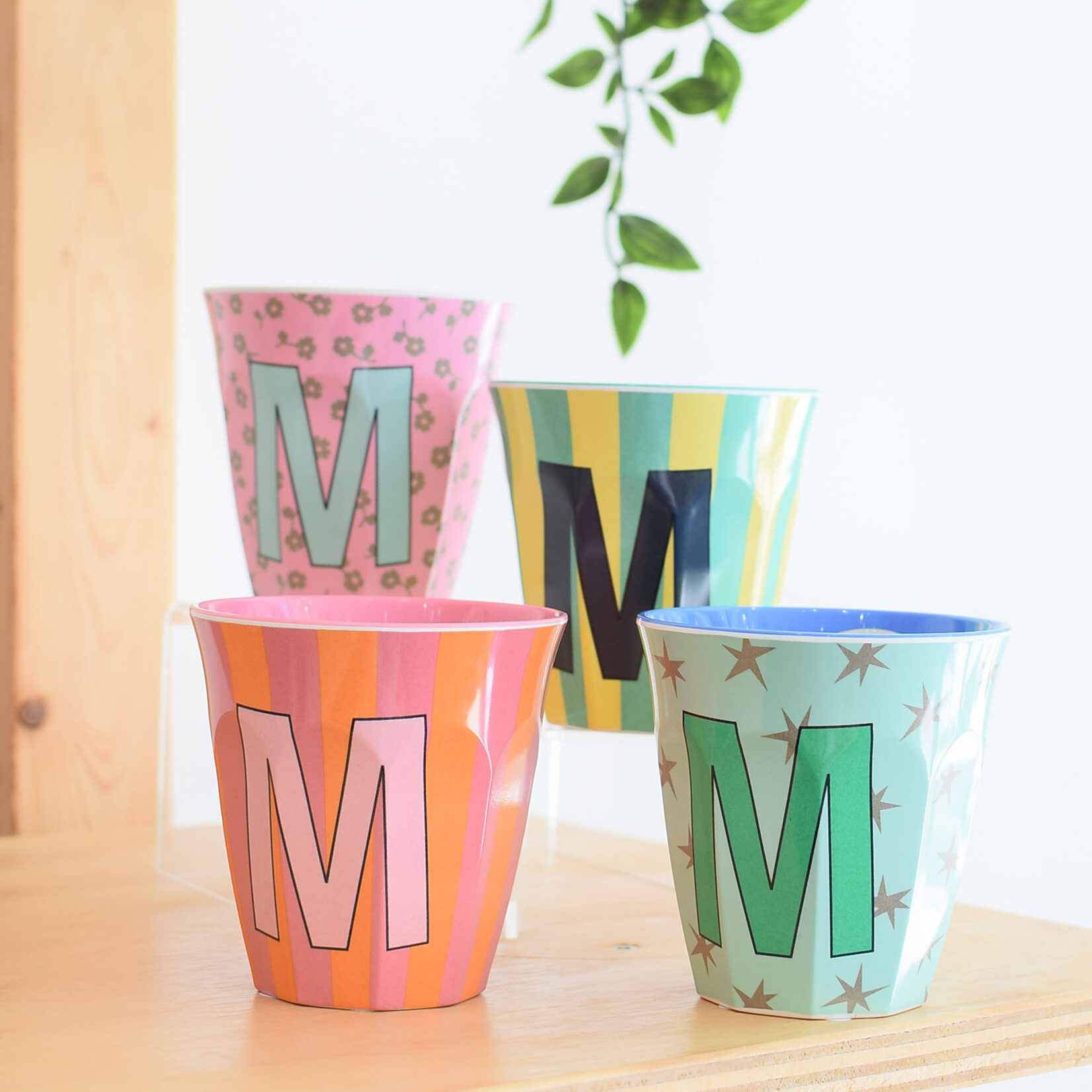 Gobelet Lettre M