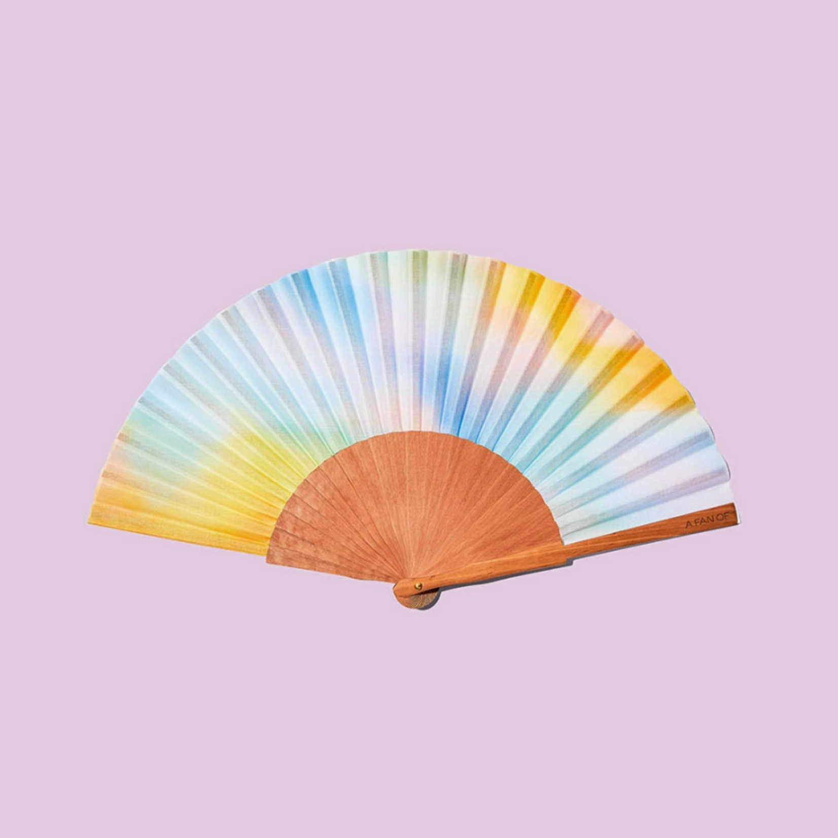 A fan of Éventail Aurora