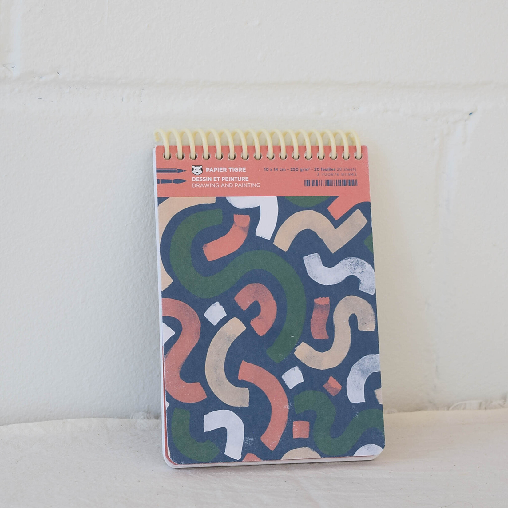 Cahier de dessin et peinture