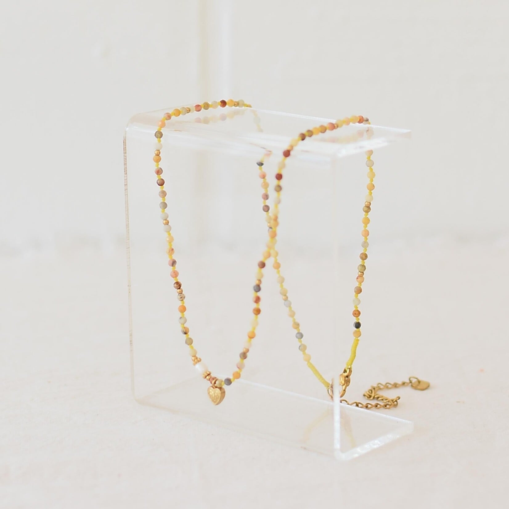Collier avec pierres et perle d'eau - Pendentif coeur