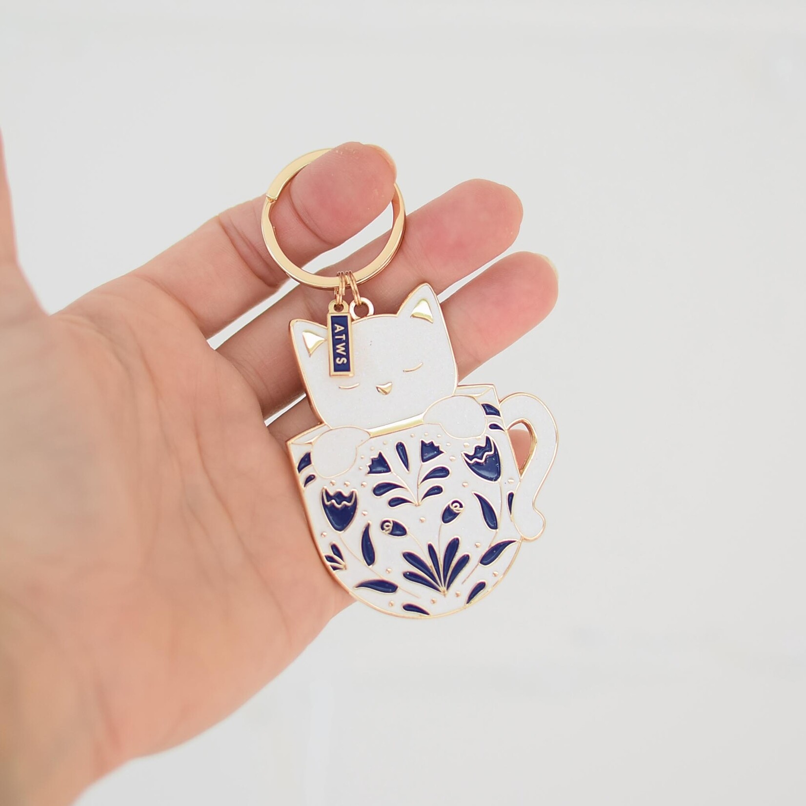 Keychain - Cat in a teacup