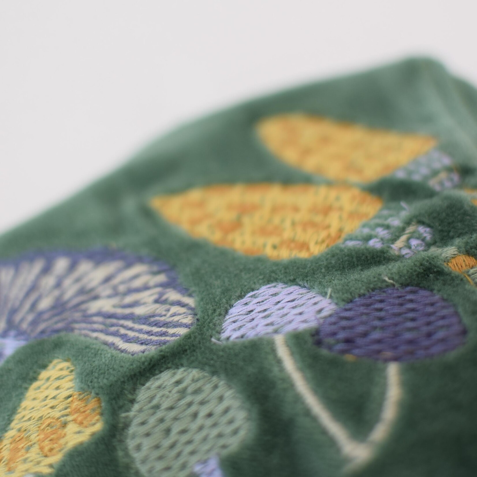 Trousse Brodée - Wildgrove